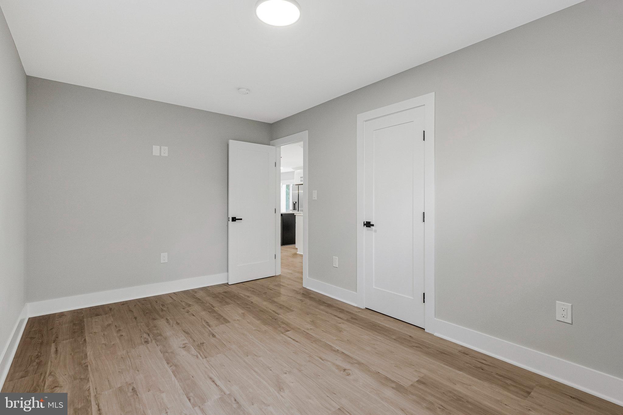 LORD FAIRFAX ESTATES - Residential