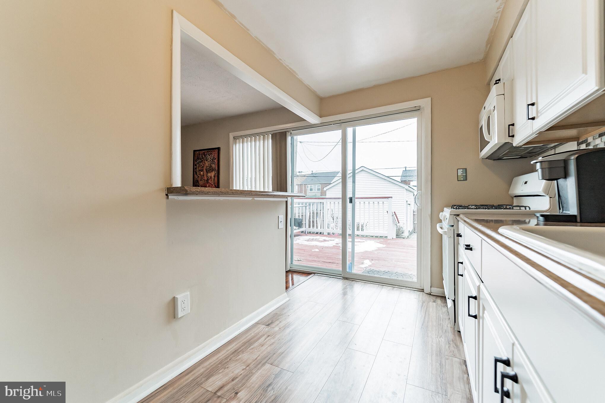 EASTCREST - Residential