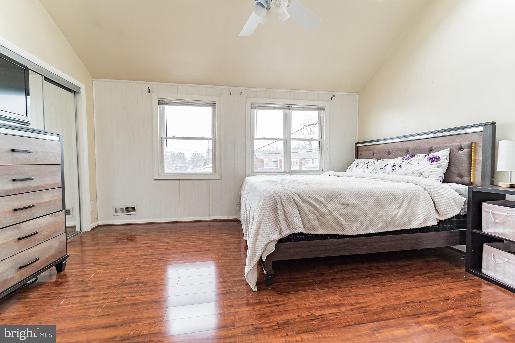 EASTCREST - Residential