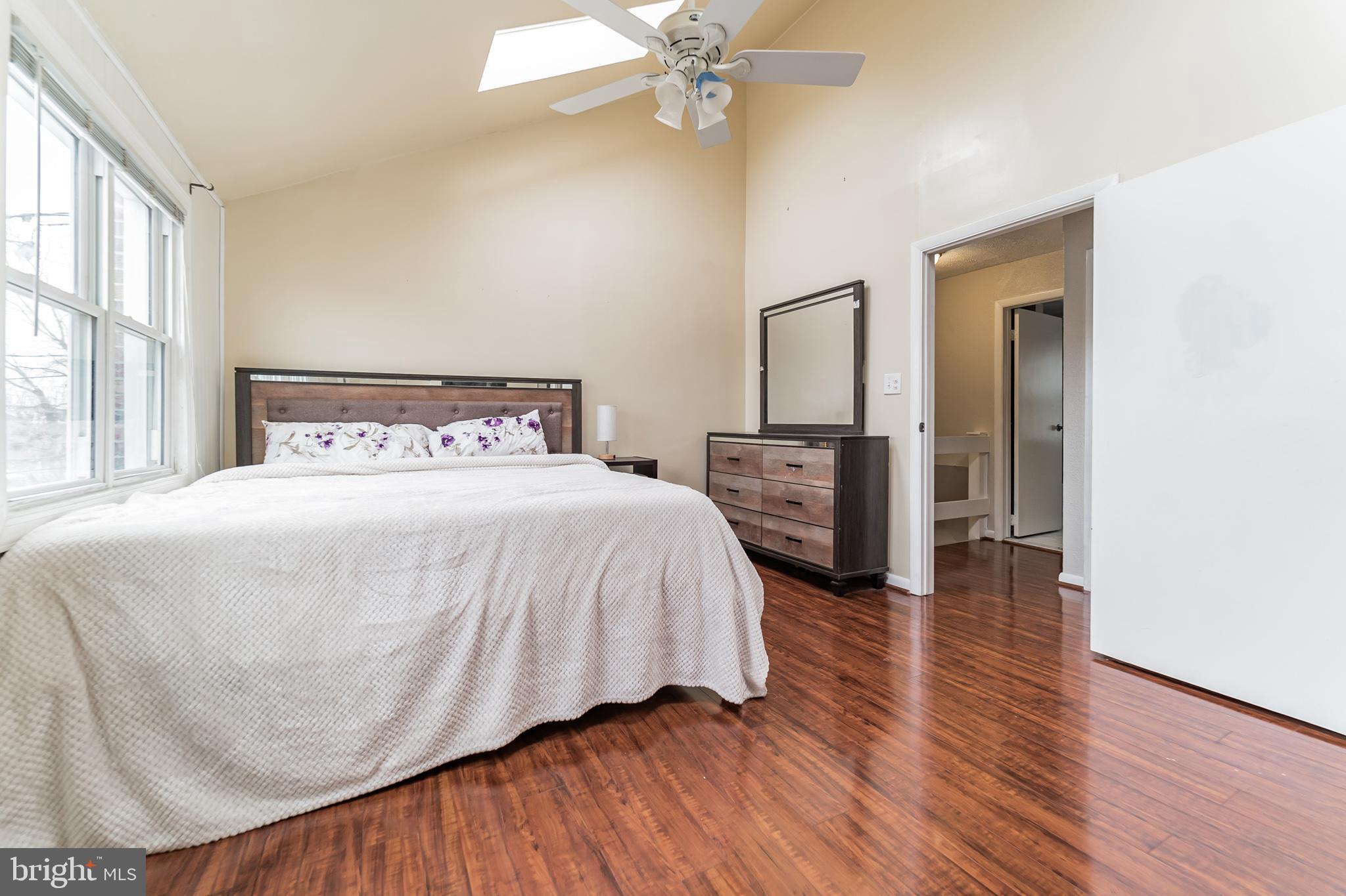 EASTCREST - Residential