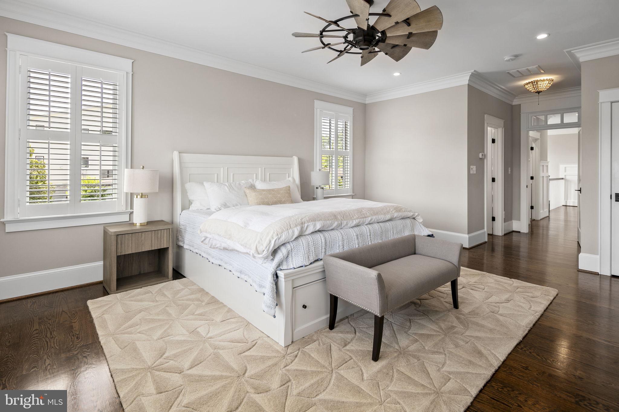 LYON VILLAGE - Residential