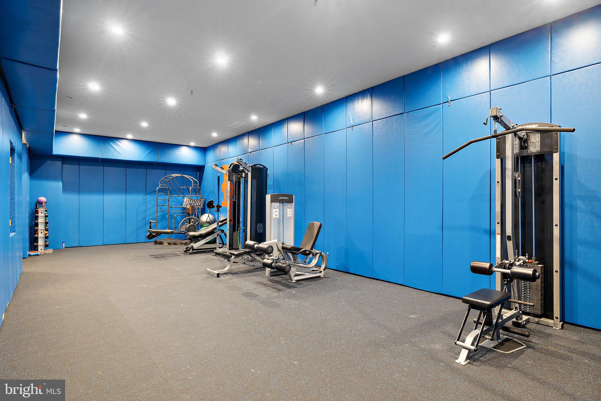 STONEY RUN - Residential