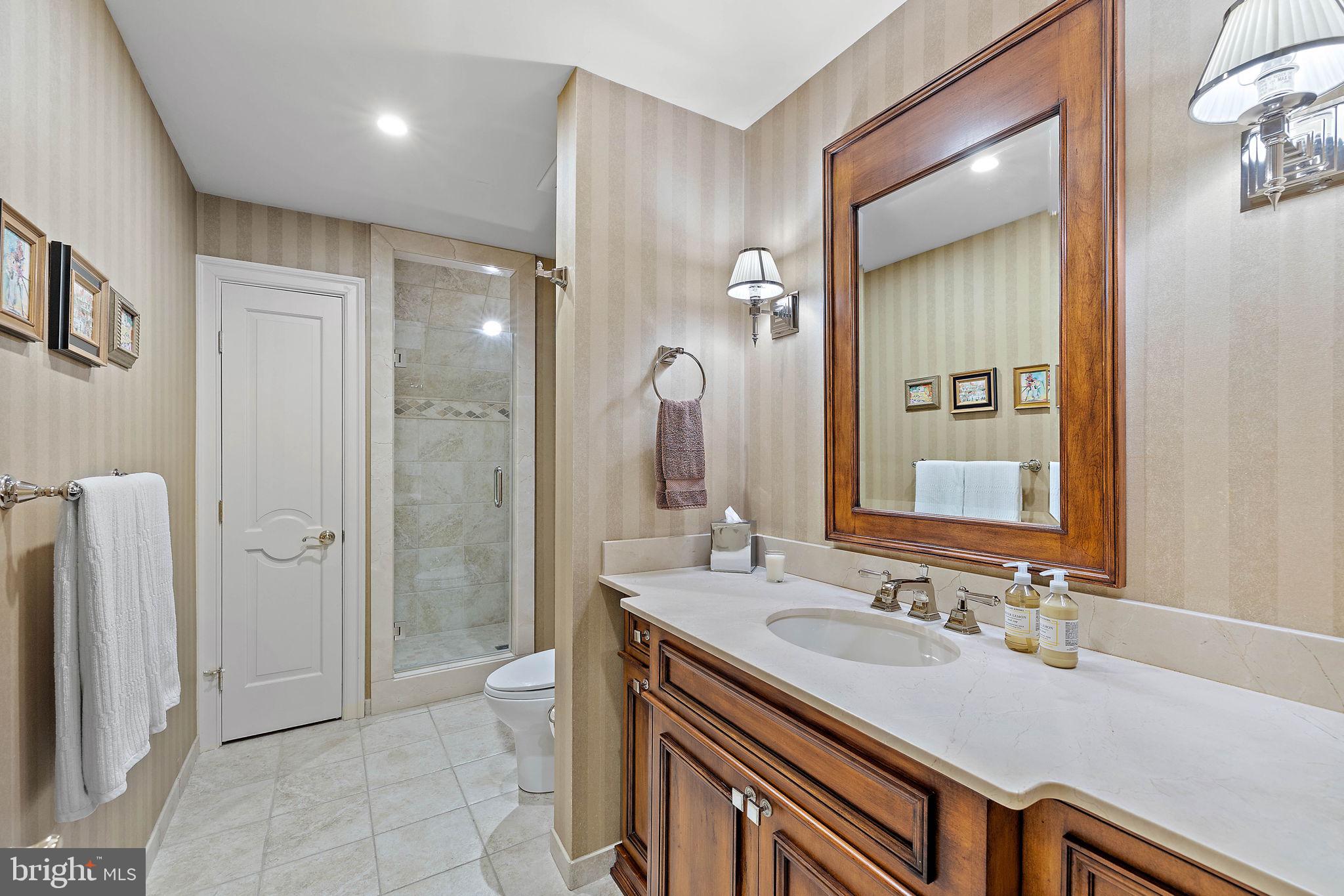 STONEY RUN - Residential