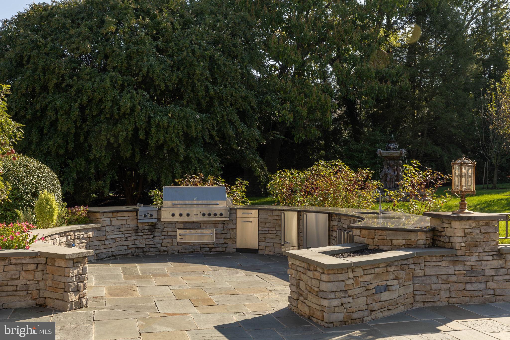 STONEY RUN - Residential