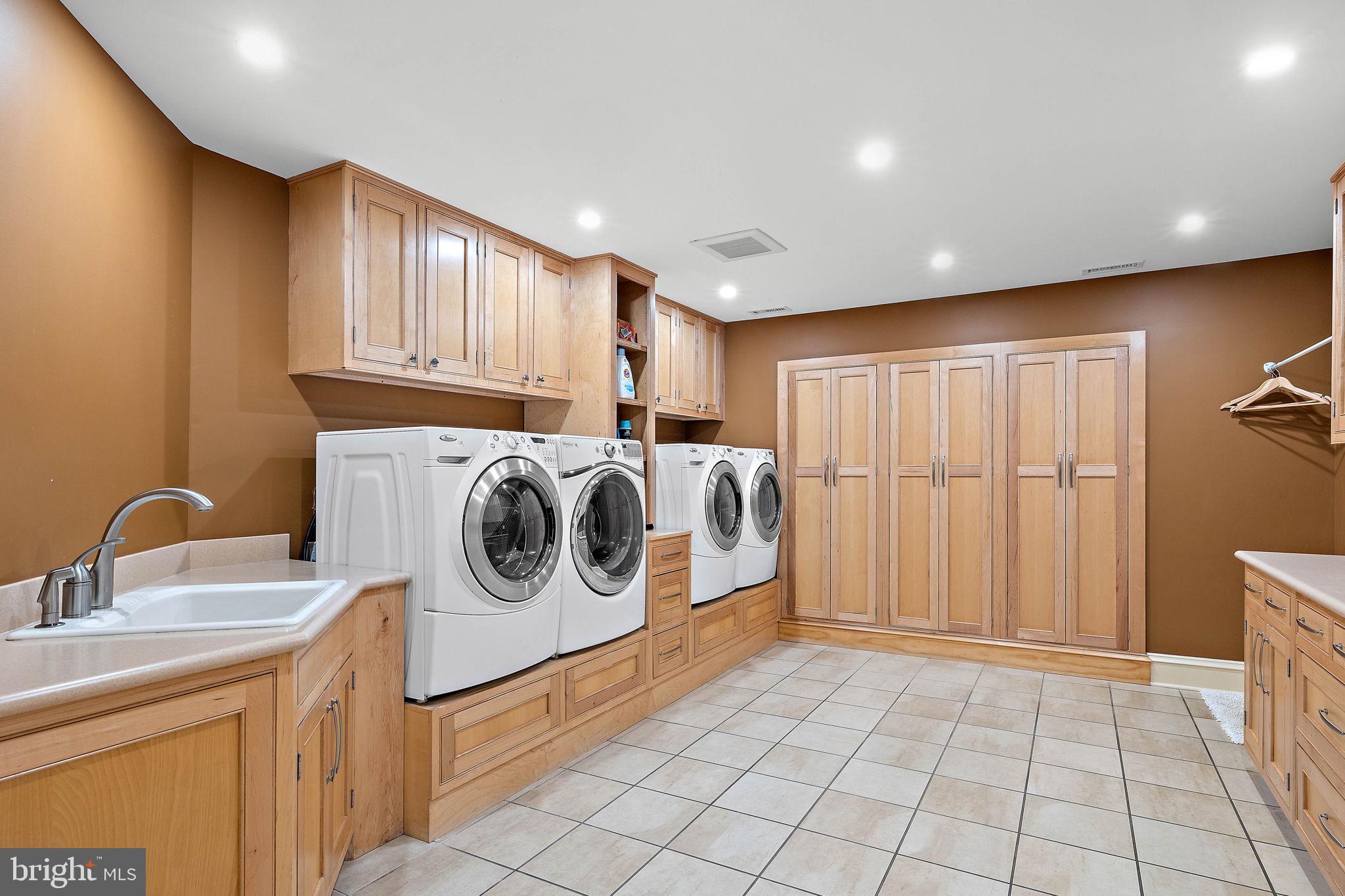 STONEY RUN - Residential