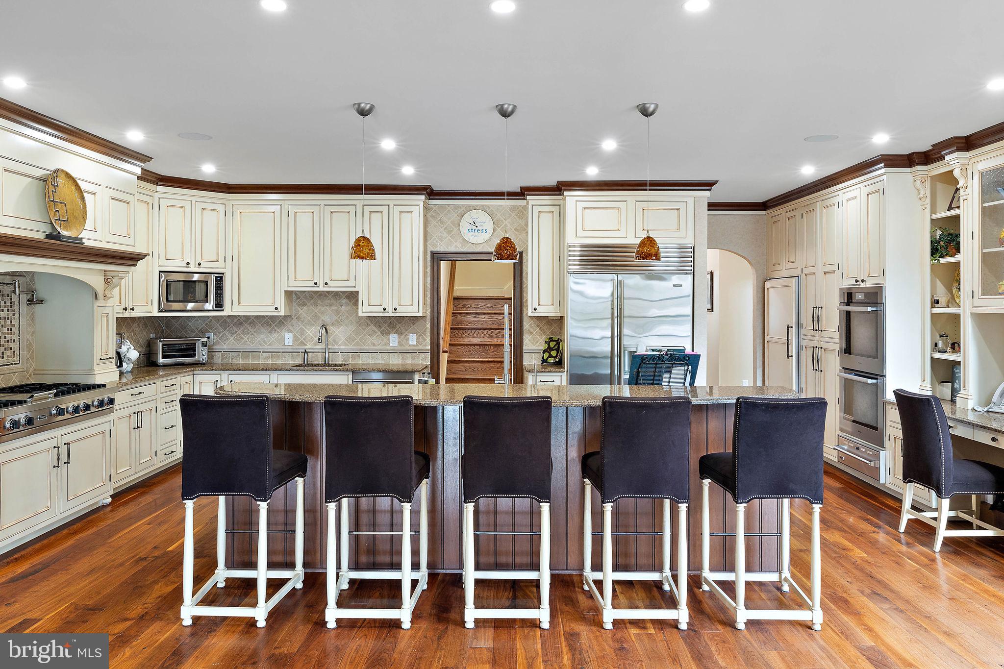 STONEY RUN - Residential