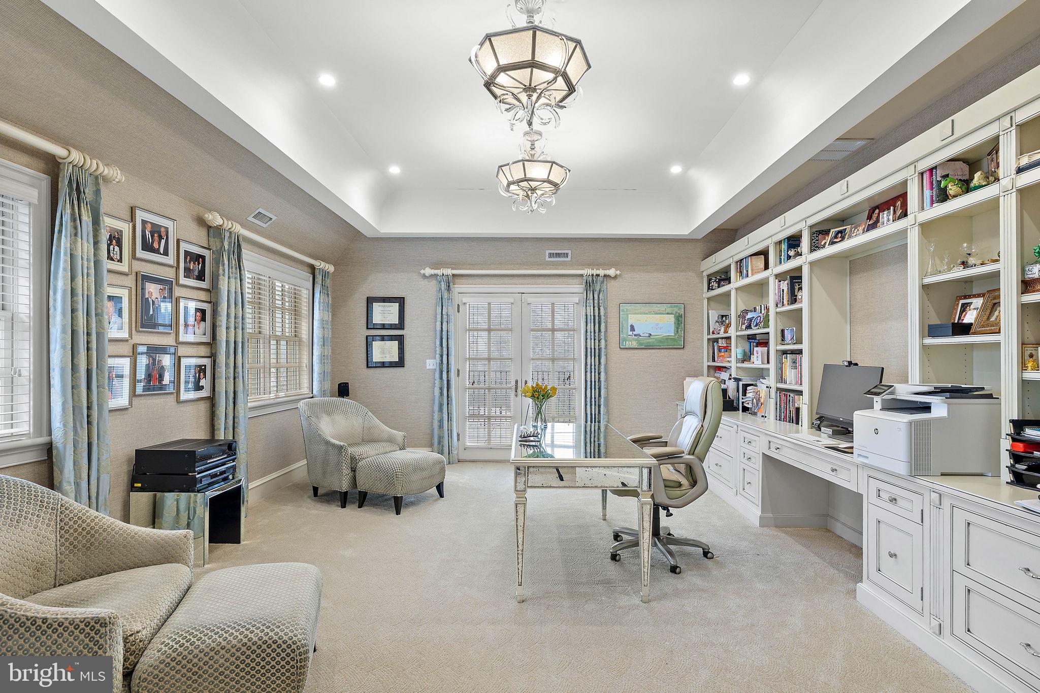 STONEY RUN - Residential