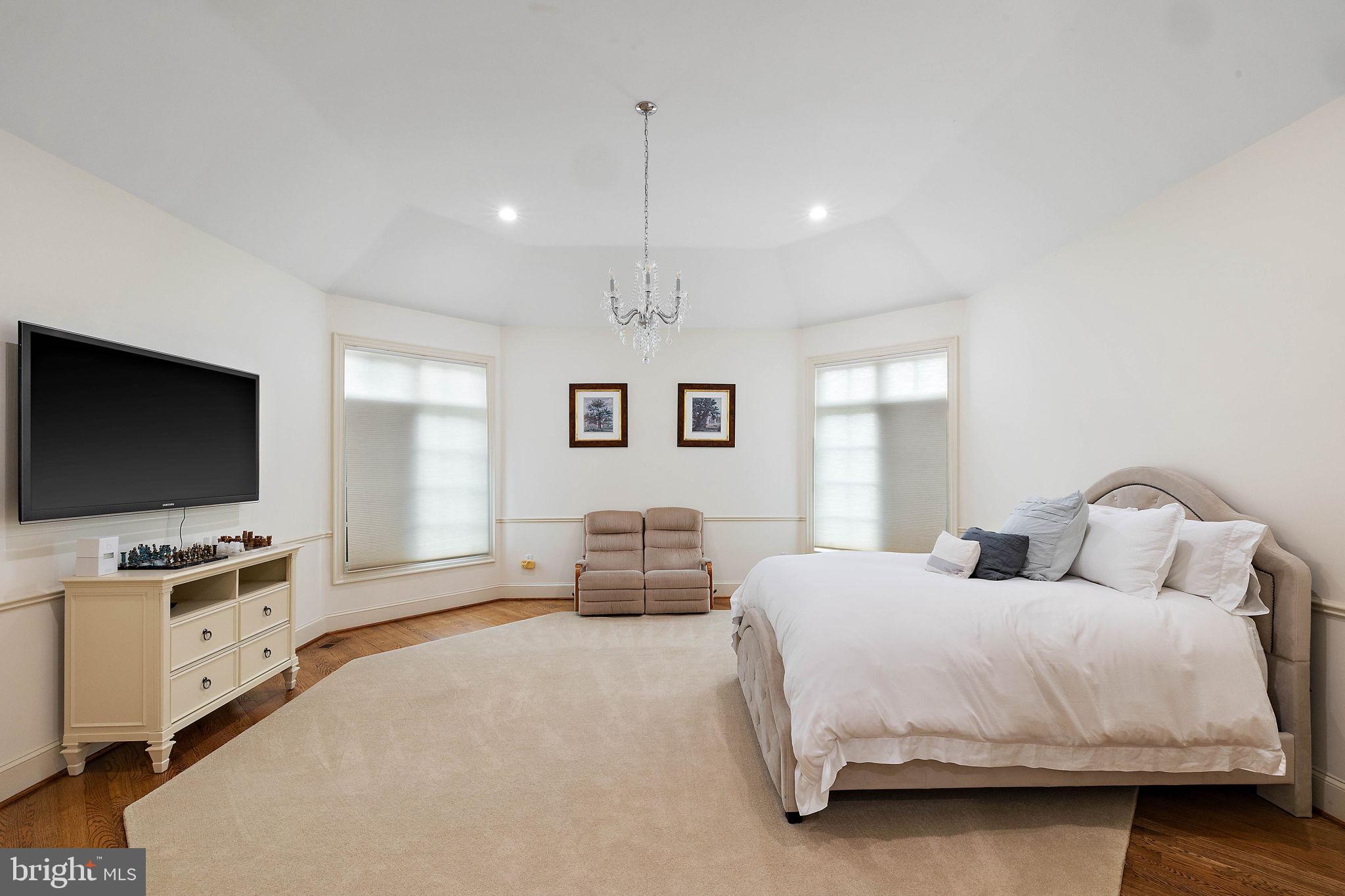 STONEY RUN - Residential