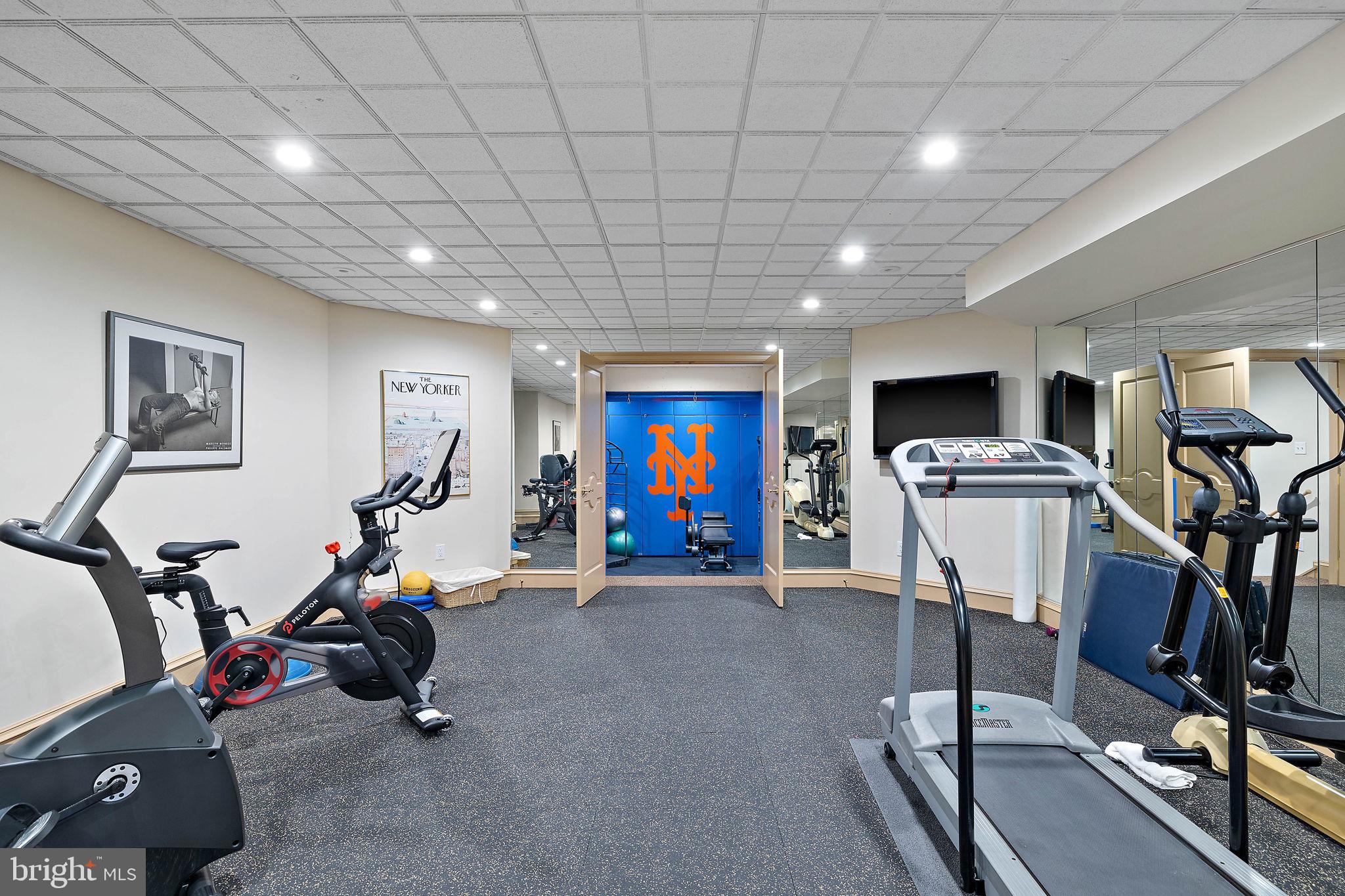 STONEY RUN - Residential