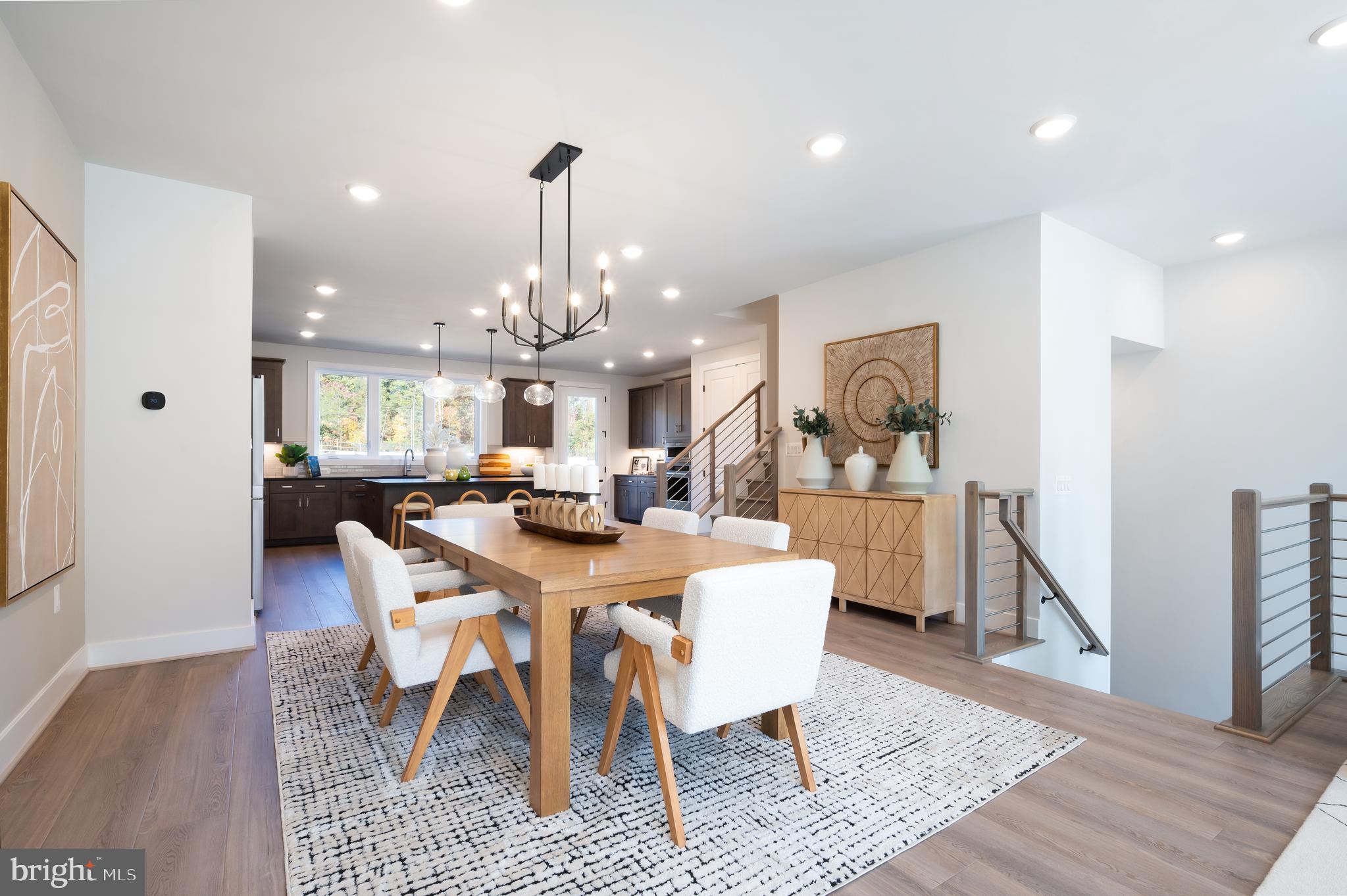 1610 FELLOWSHIP SQUARE