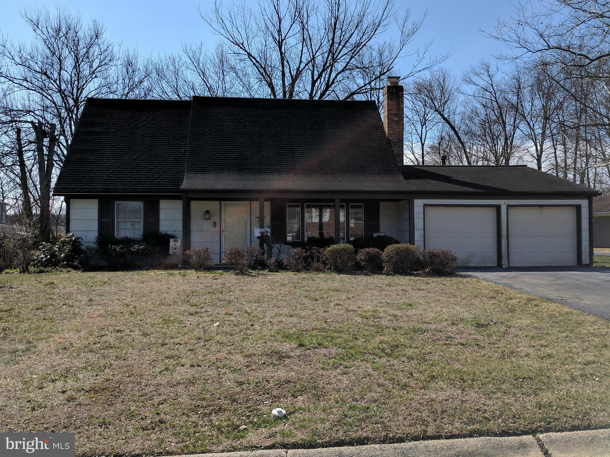 YORKTOWN AT BELAIR - Residential