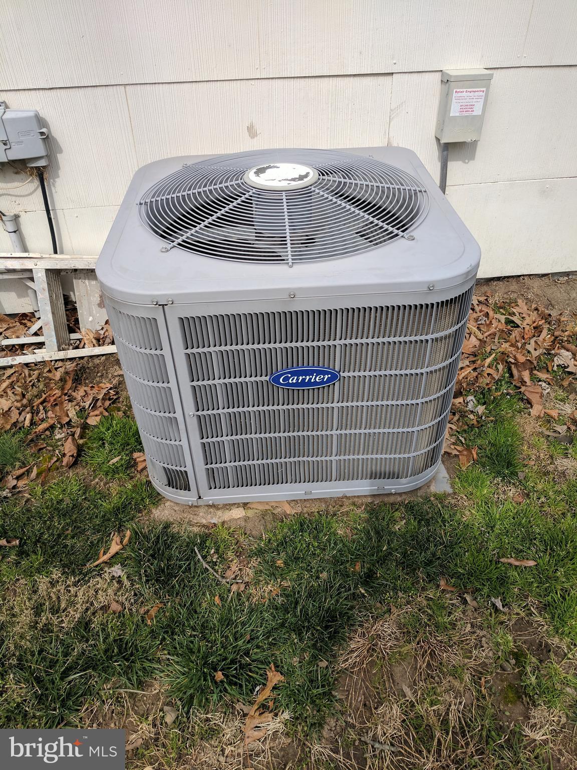 YORKTOWN AT BELAIR - Residential