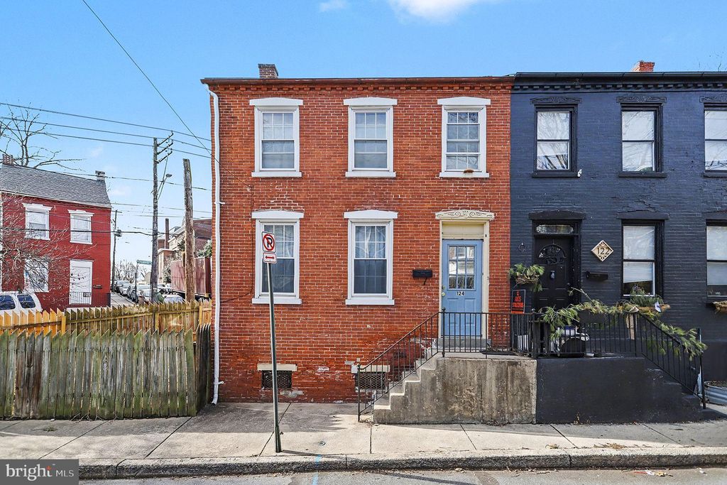 Photo of 124 S Arch Street, LANCASTER, PA 17603 (MLS # PALA2081806)