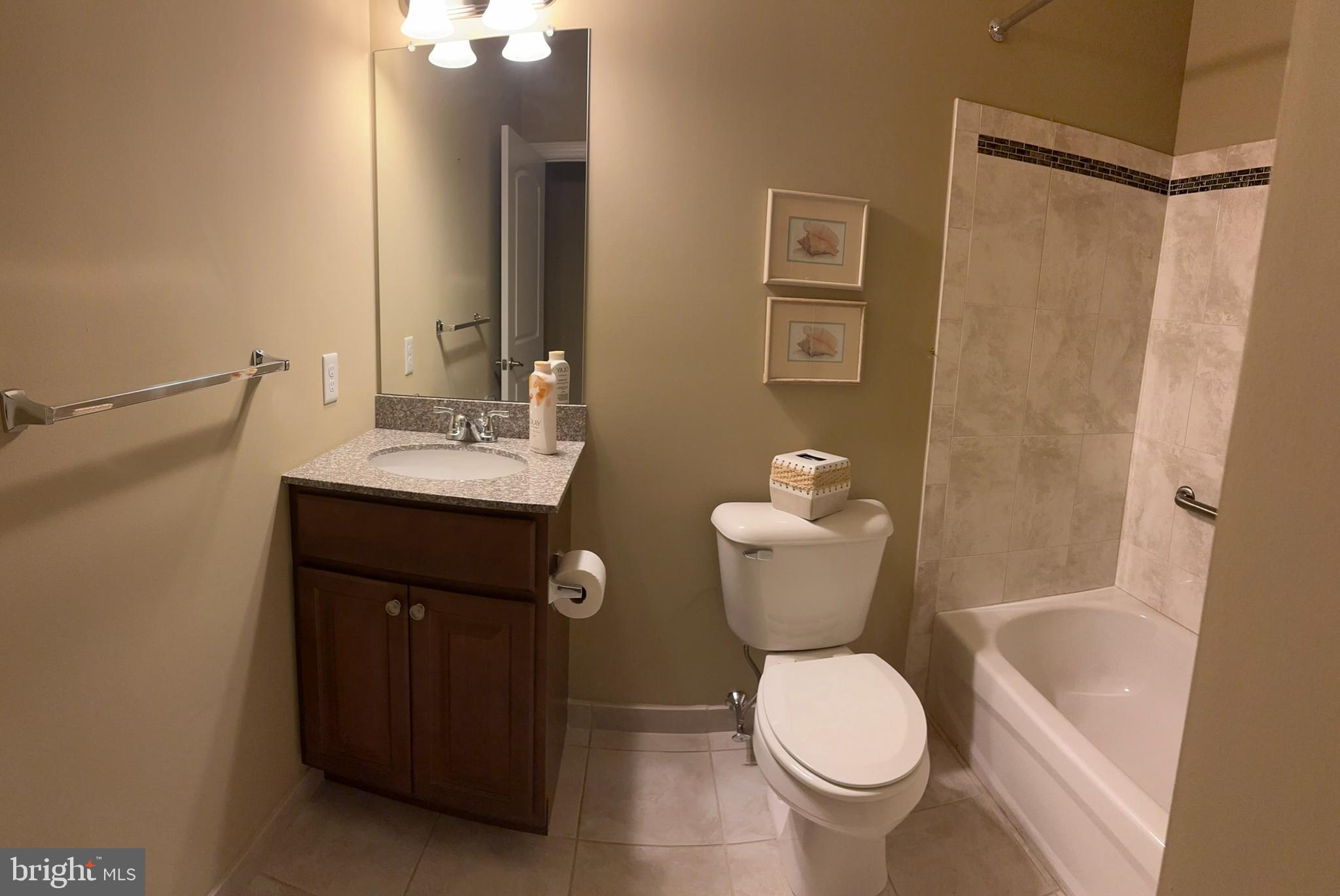 VLG OF SOUTHAMPTON - Residential