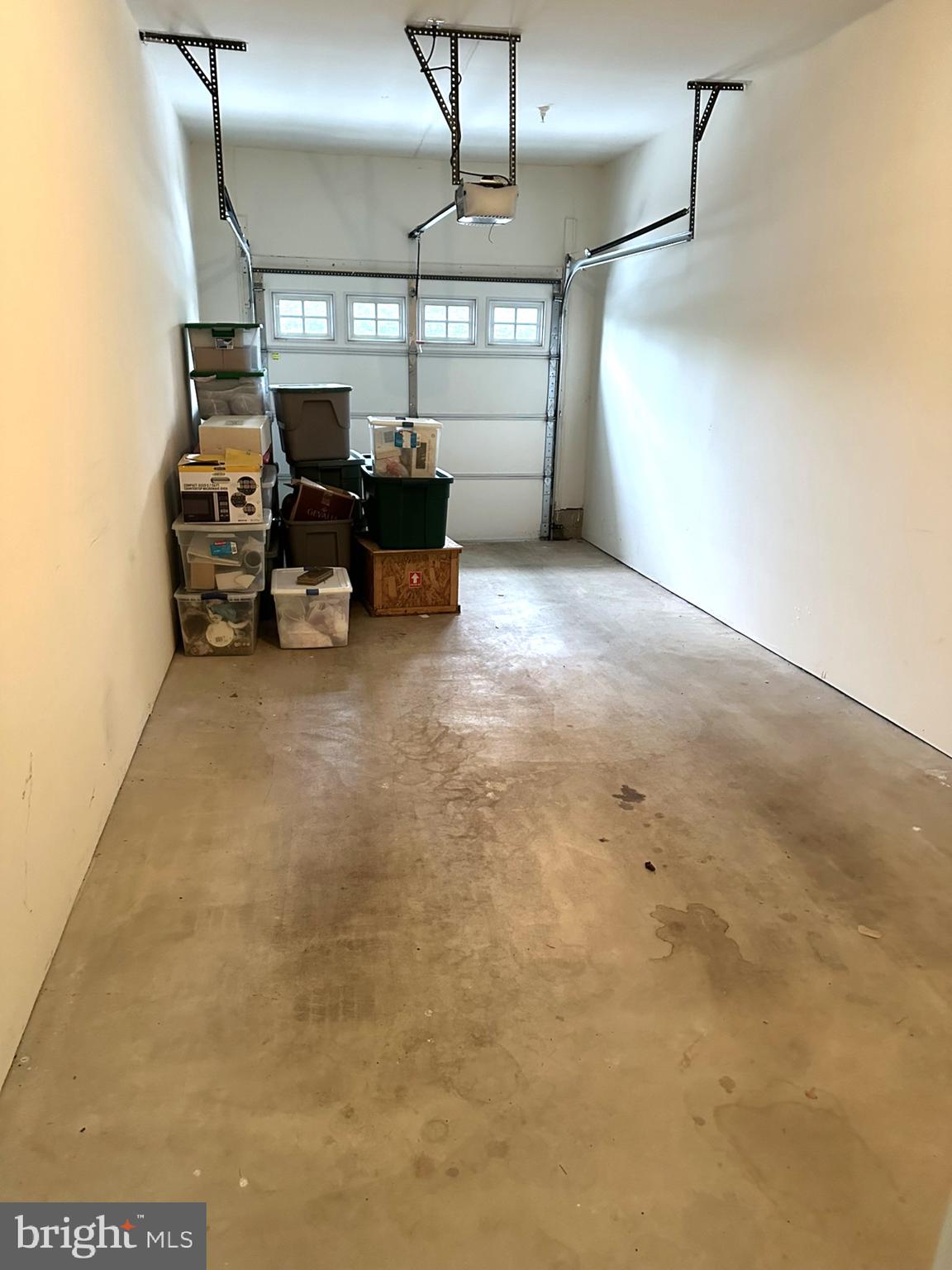 VLG OF SOUTHAMPTON - Residential