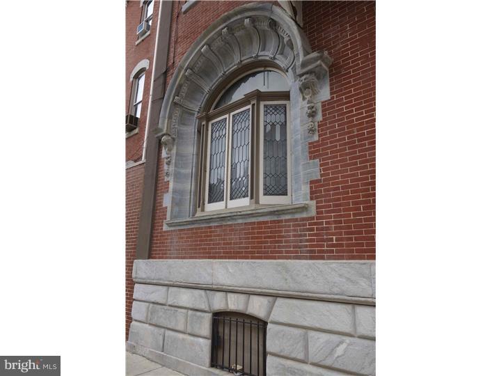 ART MUSEUM AREA - Commercial Sale