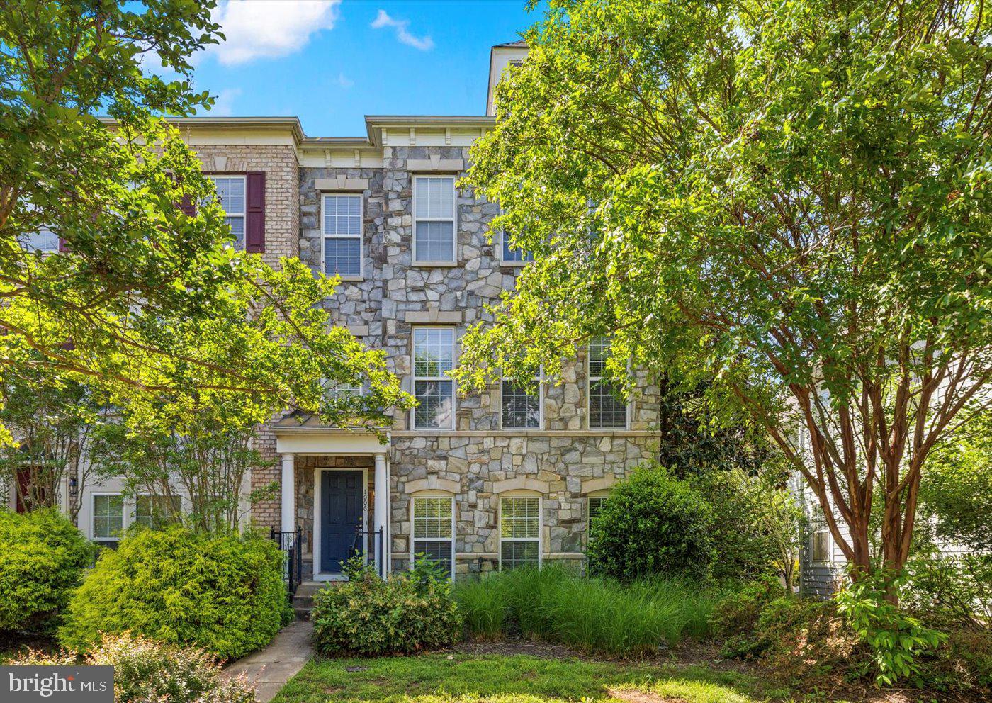 VILLAGE OF IDLEWILD - Residential