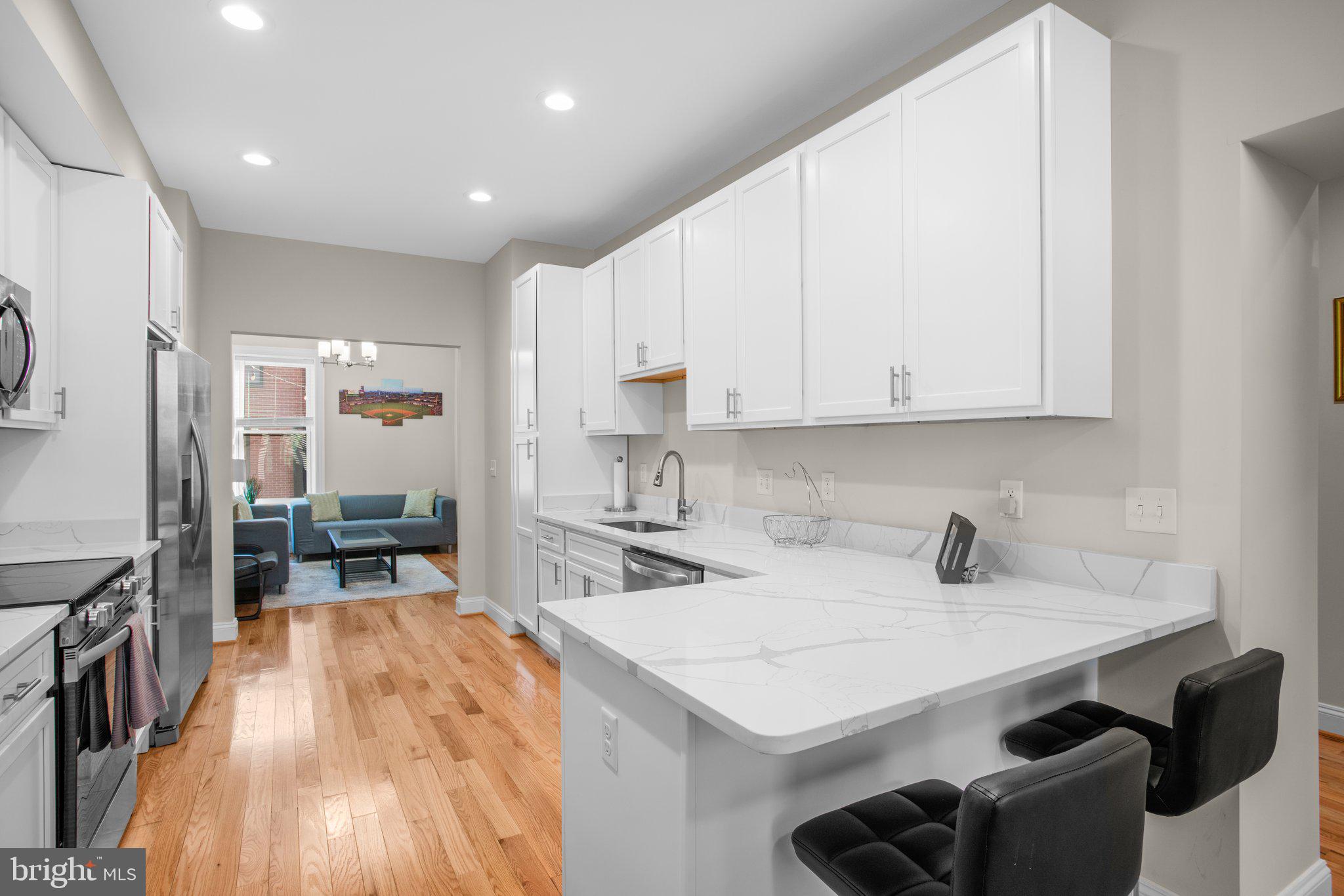 MIDDLE EAST - Residential Lease