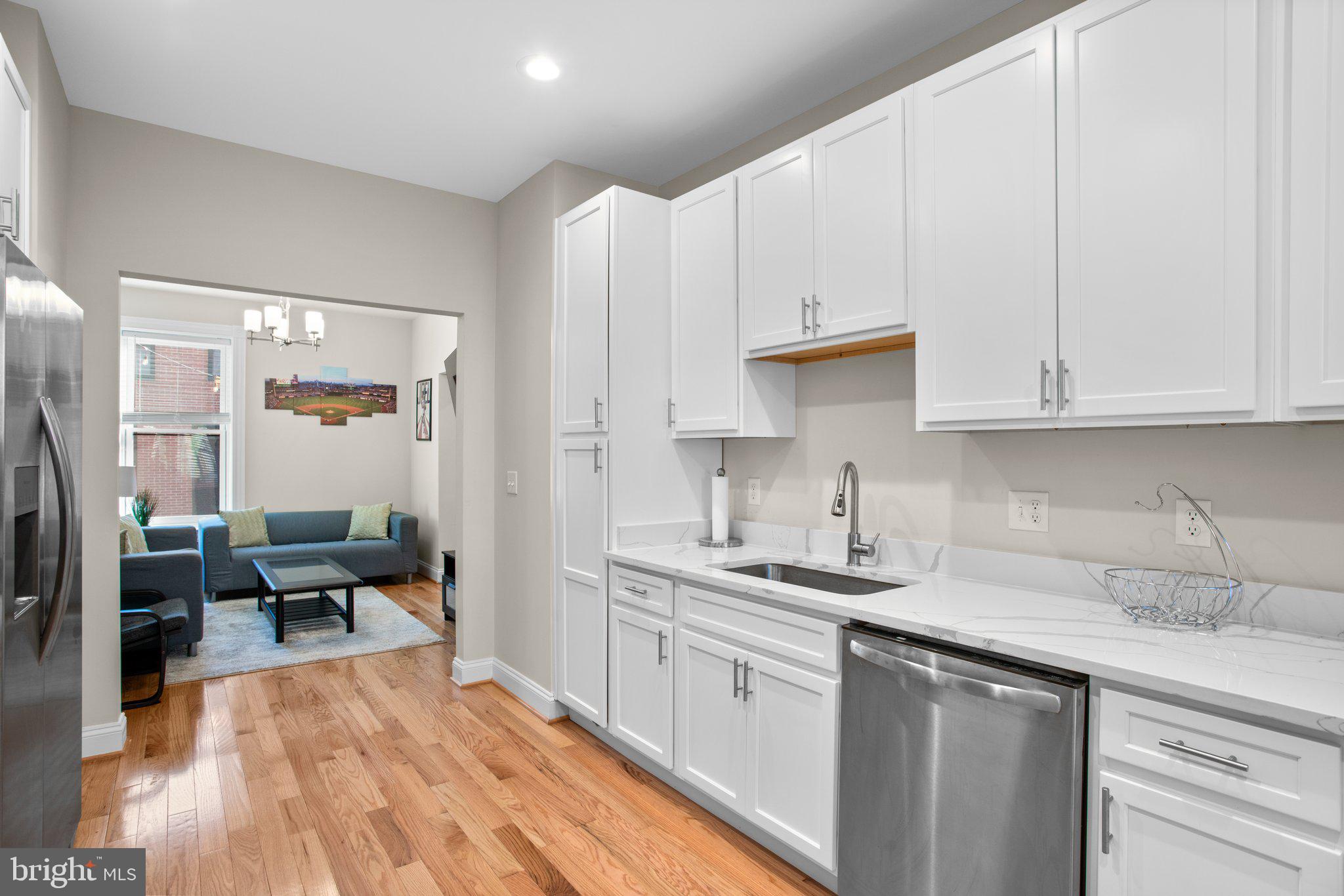 MIDDLE EAST - Residential Lease