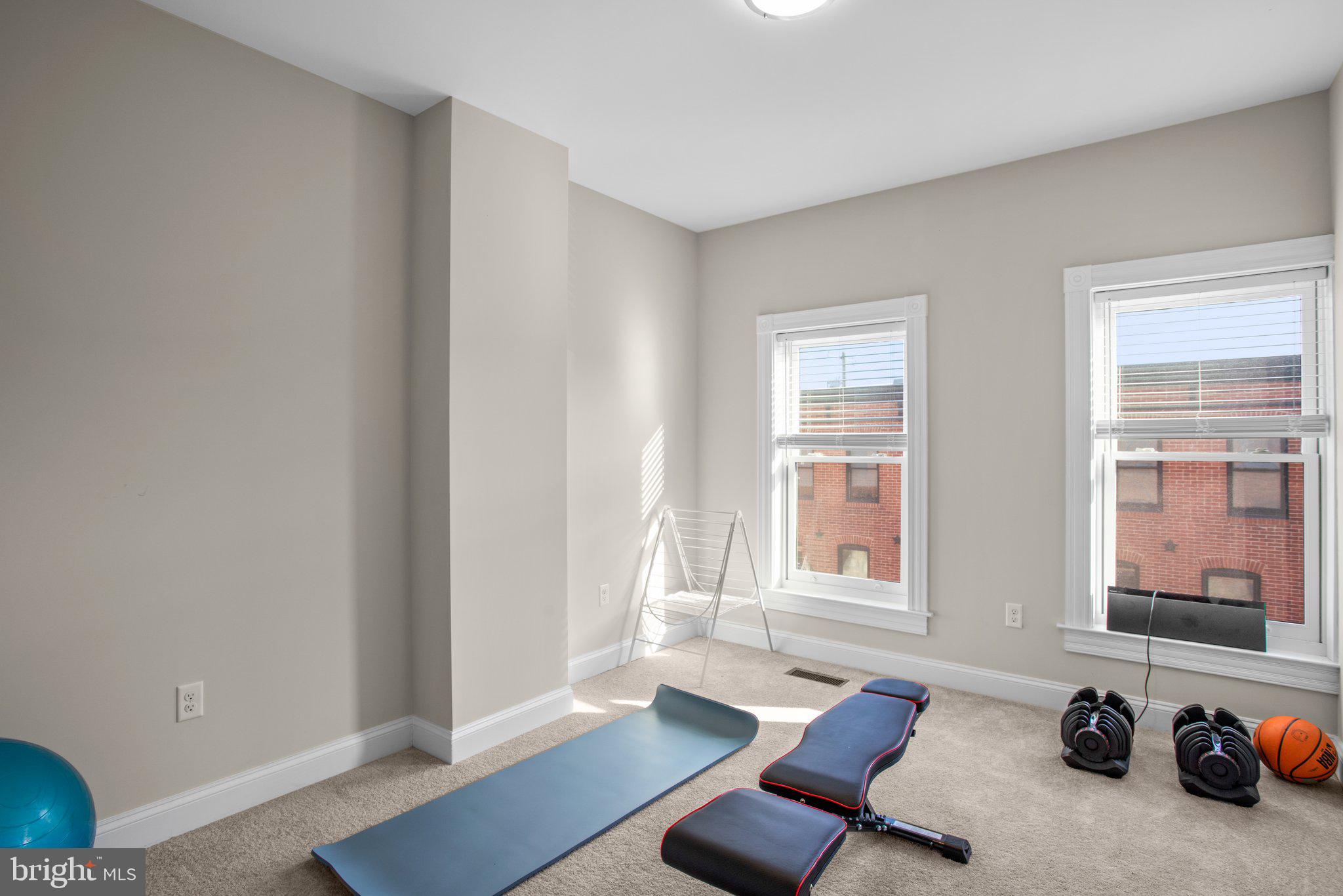 MIDDLE EAST - Residential Lease