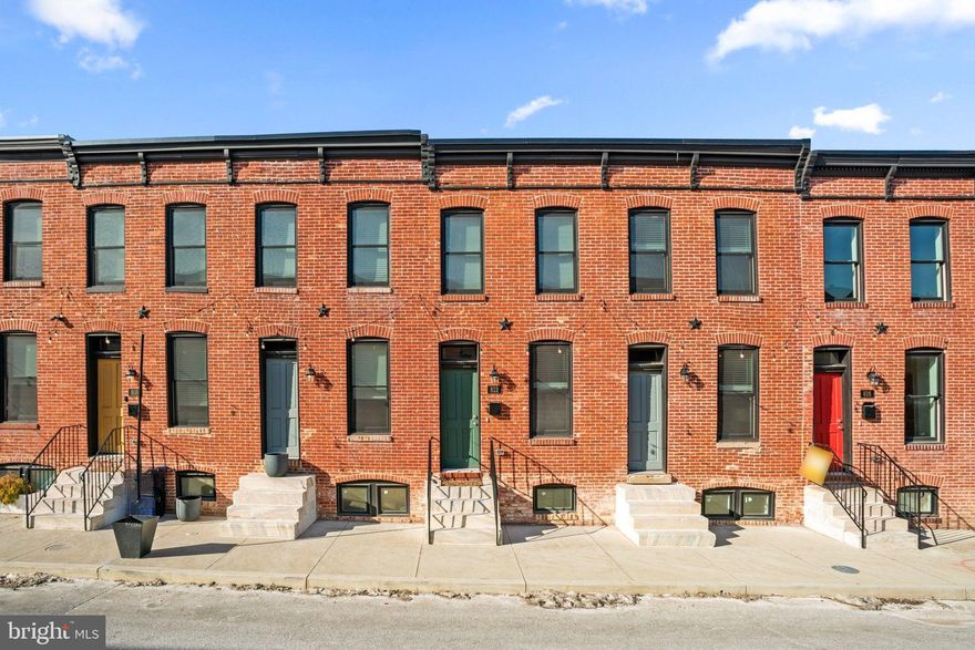 **One bedroom w/ private bathroom rental** Please note owner lives on premises and rental is one bedroom w/private bathroom.
Welcome to 812 N Madeira St! This unique rental opportunity offers a spacious private bedroom with a full bathroom in a historic  Baltimore Rowhome. You will have access to all home amenities, including the inviting living room, modern kitchen with energy-efficient stainless steel appliances, laundry area, and basement for storage. The home boasts elegant features such as hardwood floors, a carpeted bedroom for comfort, granite countertops, and Wolf designer kitchen cabinets. Enjoy the charm of historic Baltimore with front and rear pointed-up brickwork, a historic cornice, and iconic white marble stairs. Conveniently located with off-street parking. This is an opportunity not to be missed. **Please note owner lives on premises and rental is one bedroom w/private bathroom**. Schedule your showing today to experience the best of Baltimore living!