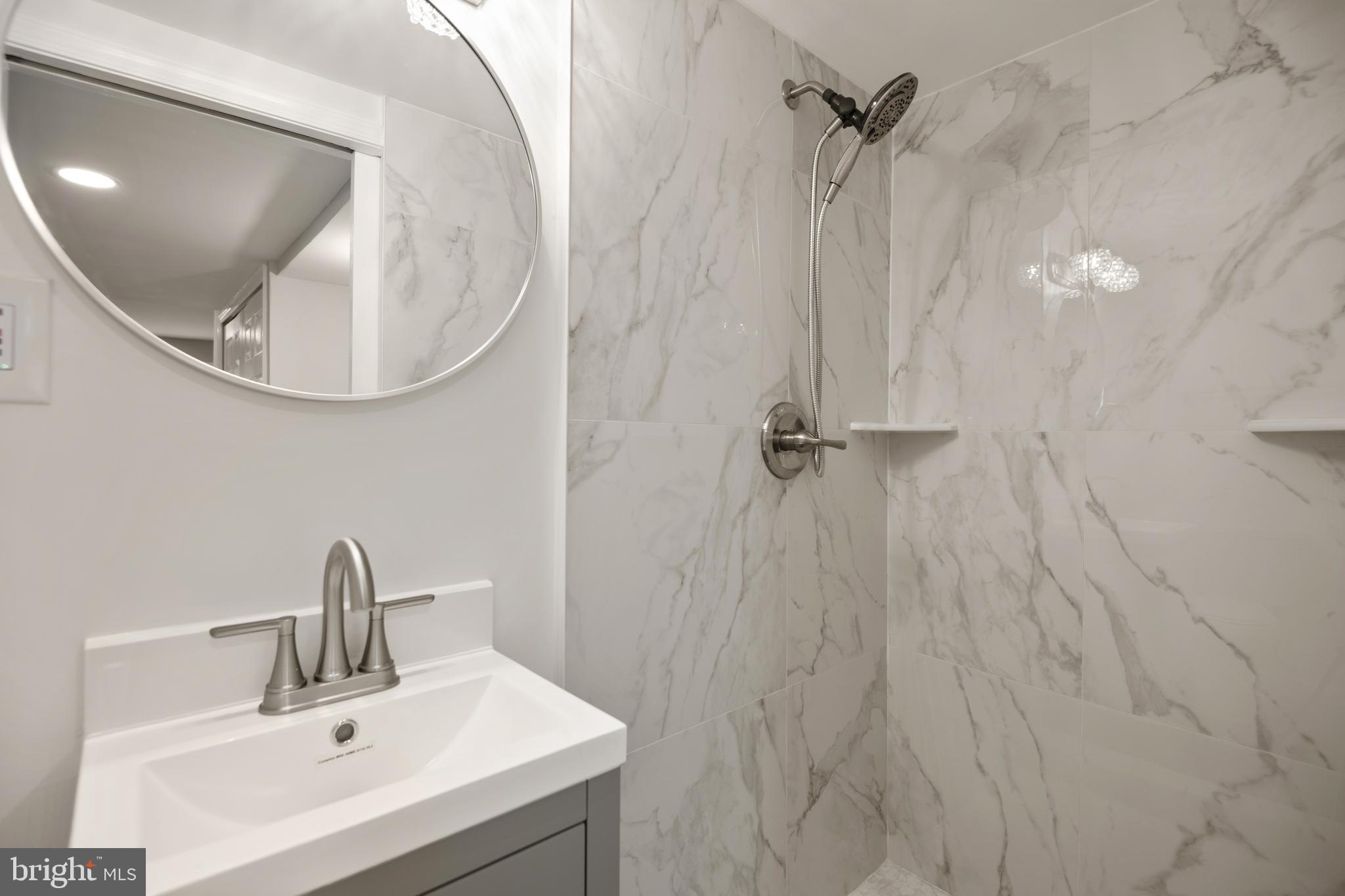 VILLAGE OF OAK GROVE - Residential