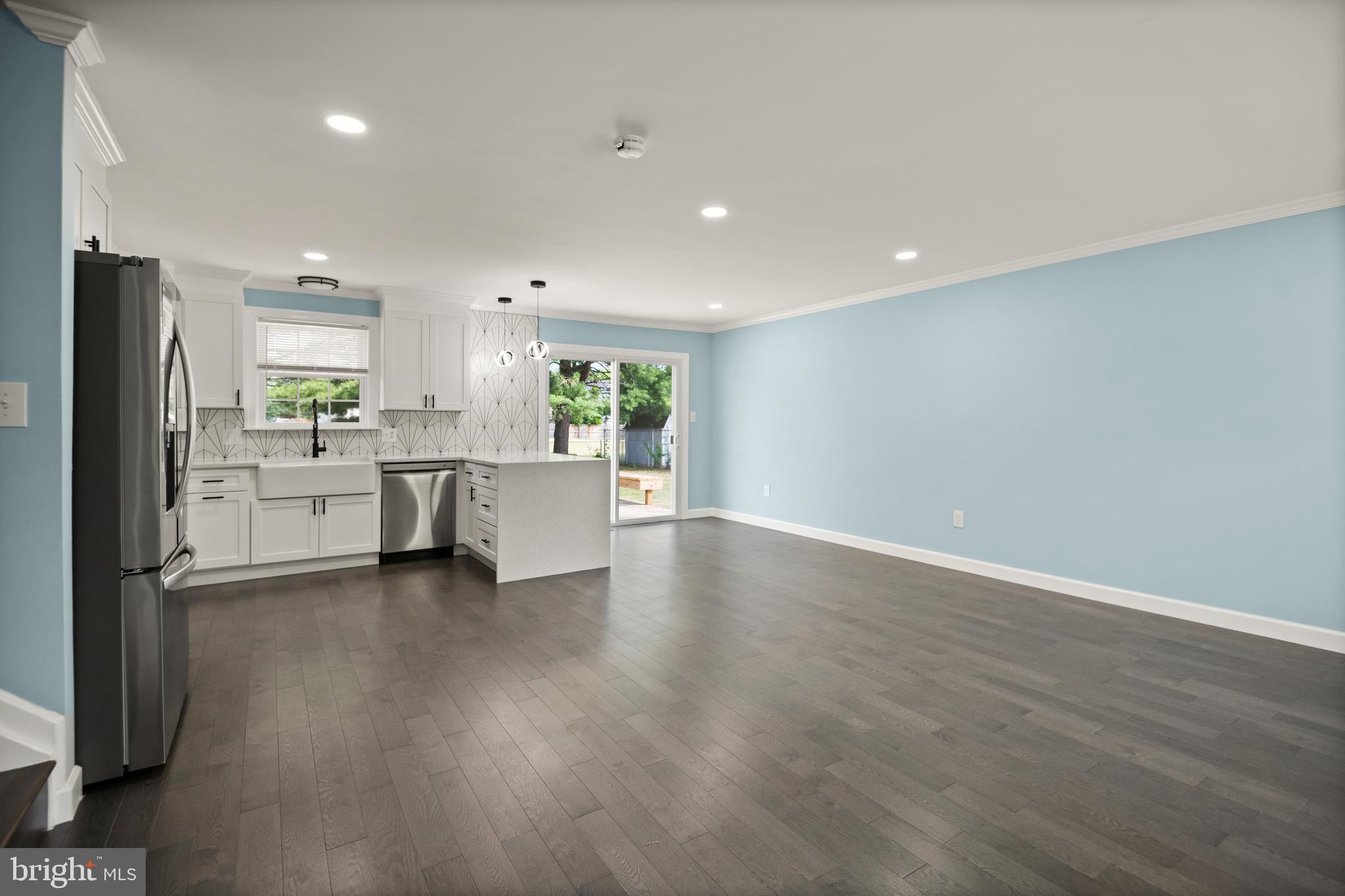 VILLAGE OF OAK GROVE - Residential