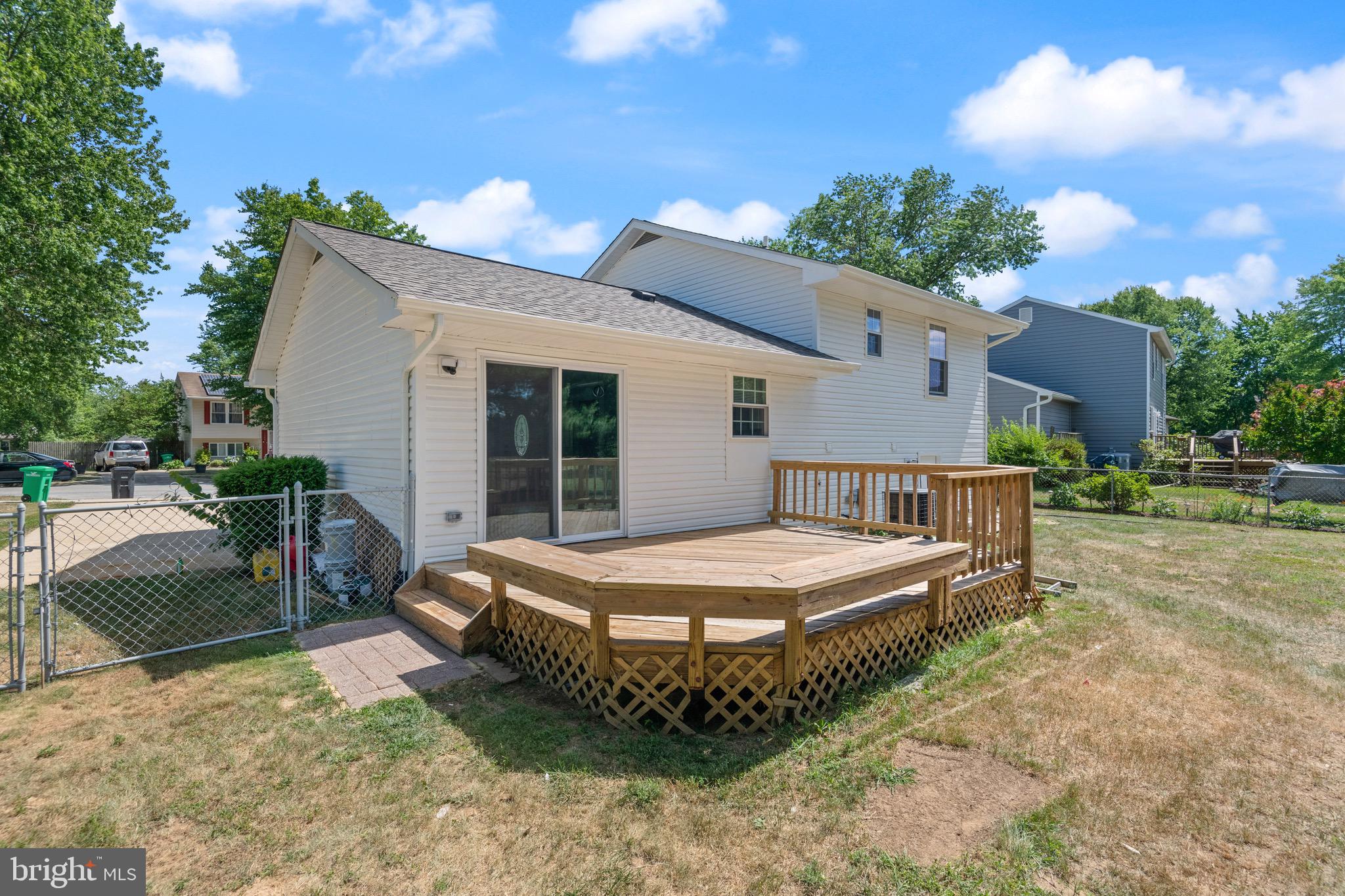 VILLAGE OF OAK GROVE - Residential