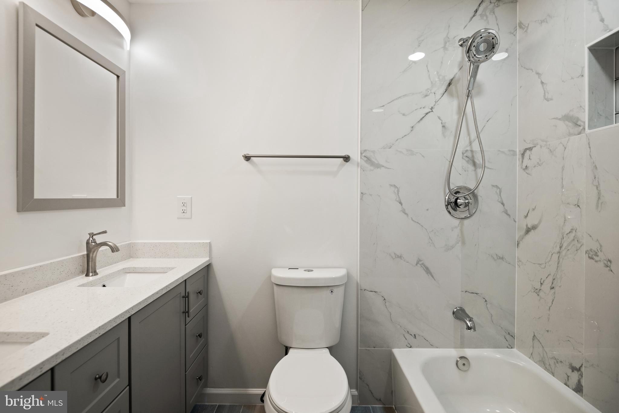 VILLAGE OF OAK GROVE - Residential