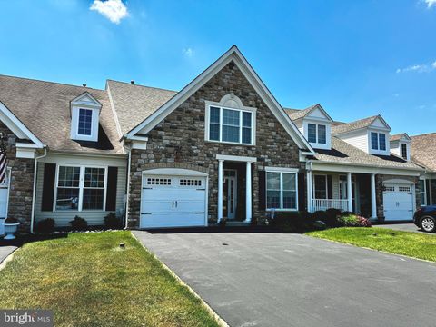 Photo of 115 Reagan Drive, SELLERSVILLE, PA 18960 (MLS # PABU2121696)