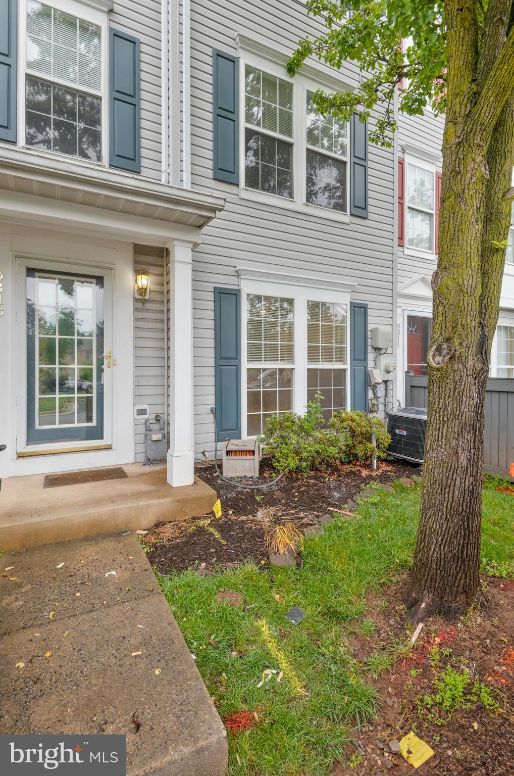 WELLINGTON/CLOVERHILL - Residential