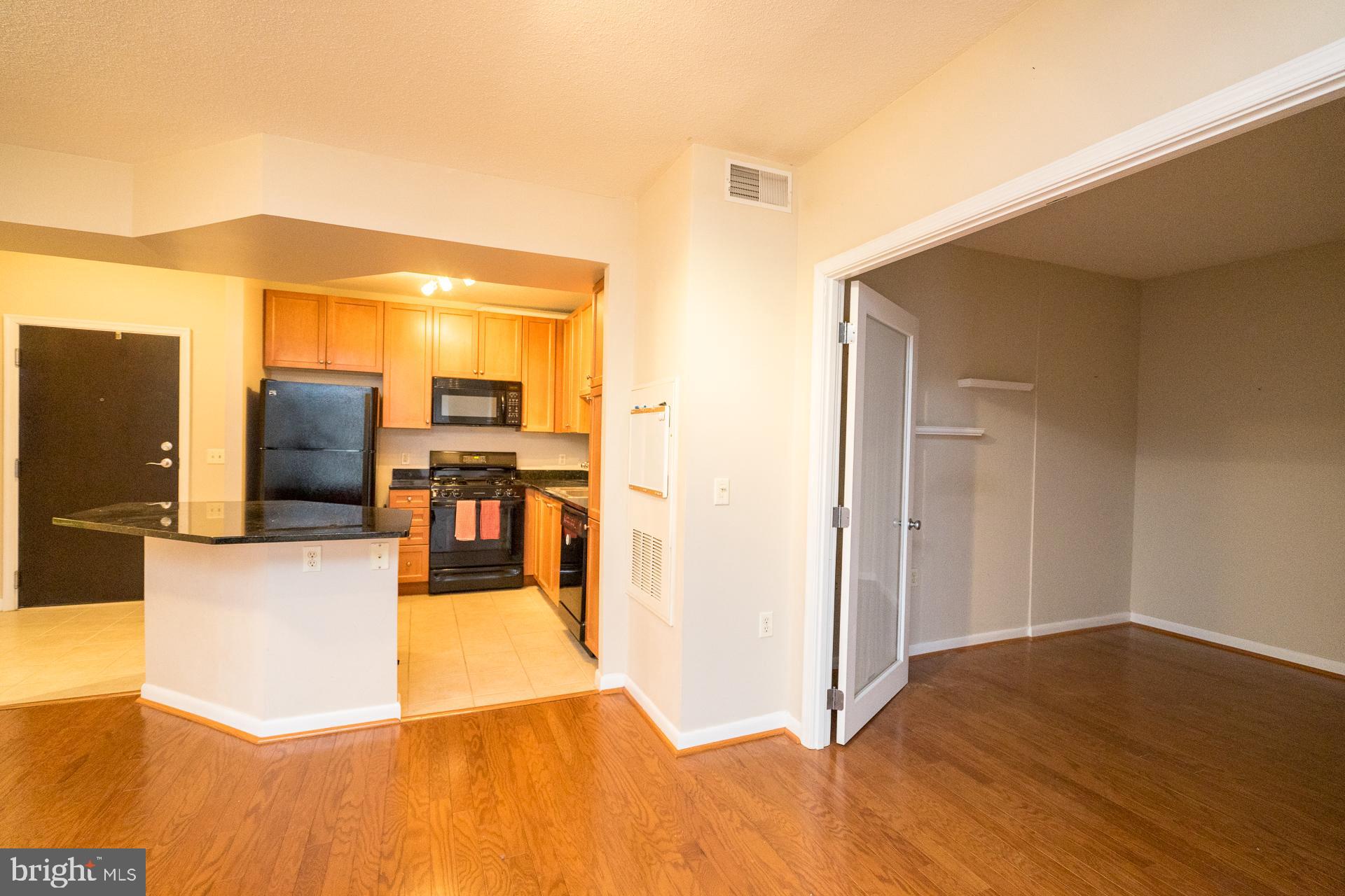 CONTINENTAL - Residential