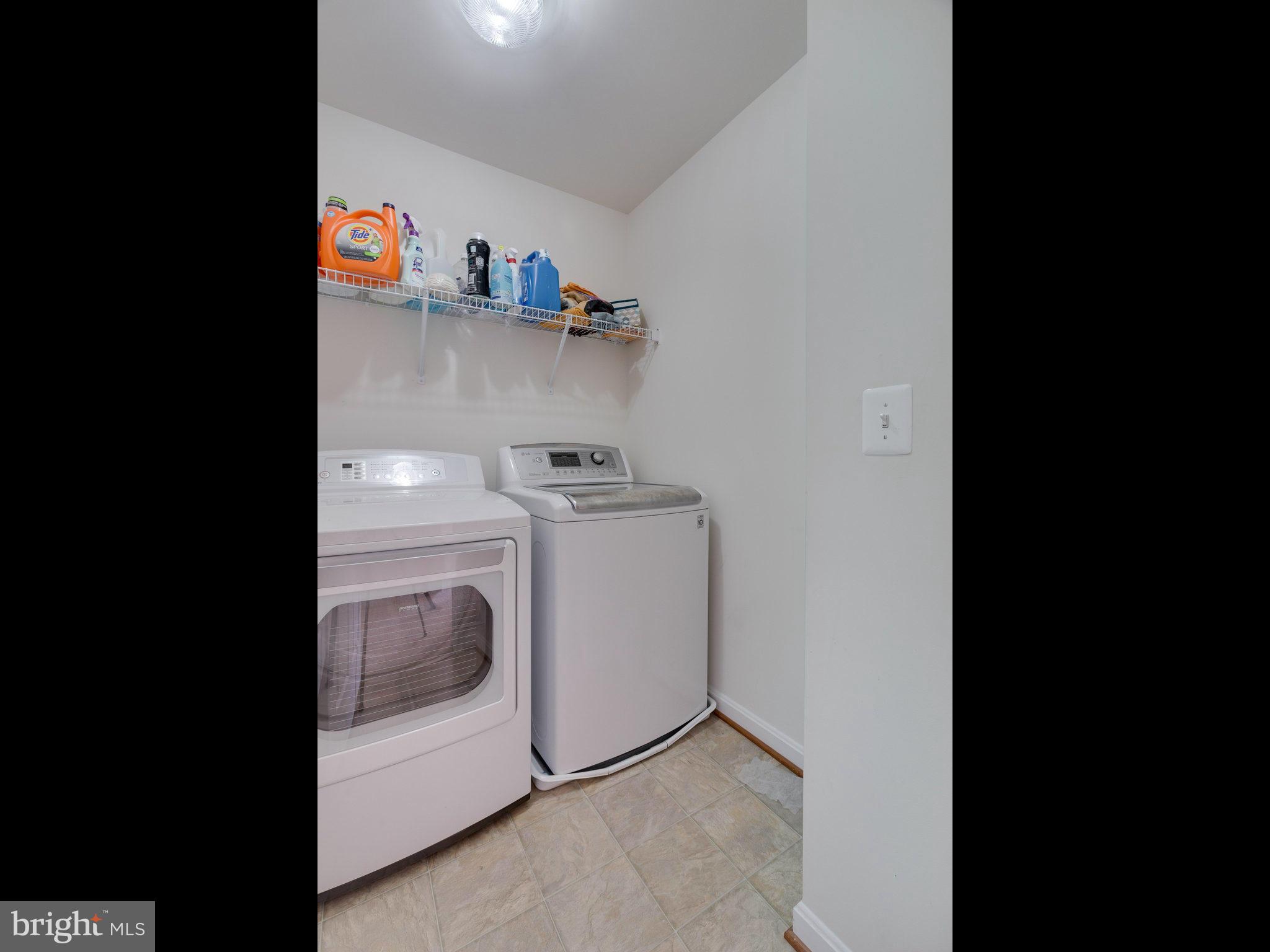 HOPEWELLS LANDING - Residential