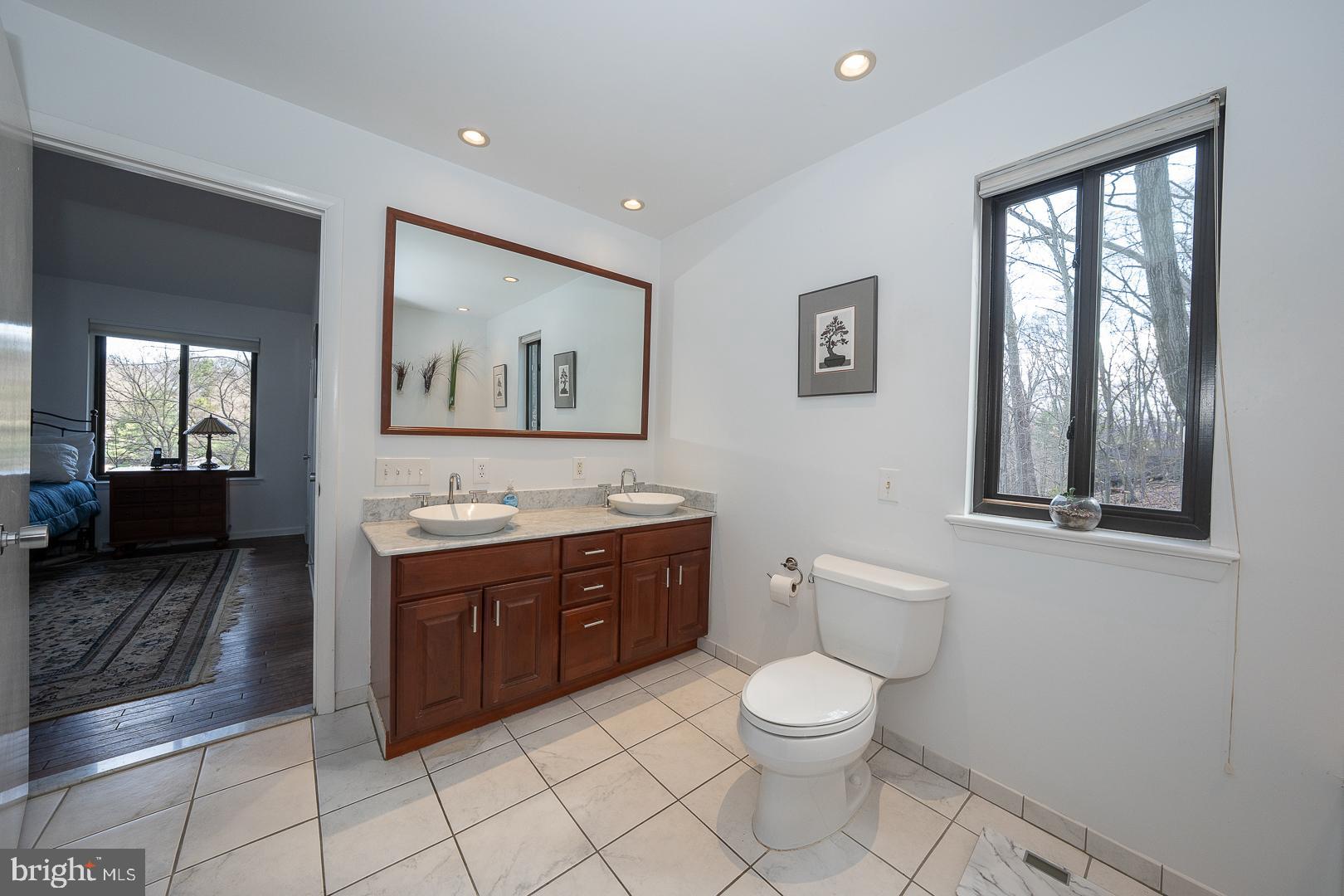 GULPH MILLS VIL - Residential