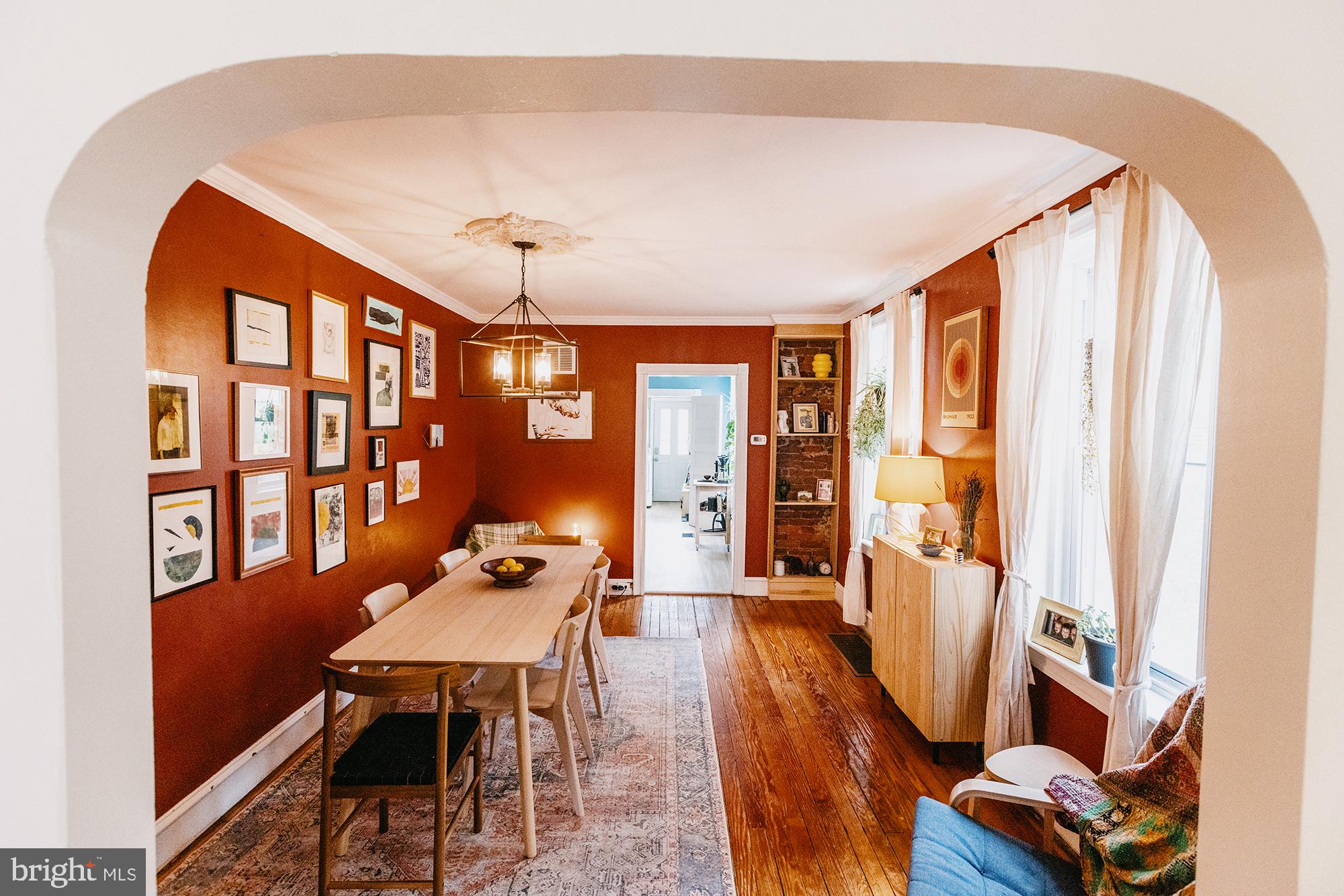 JENKINTOWN - Residential