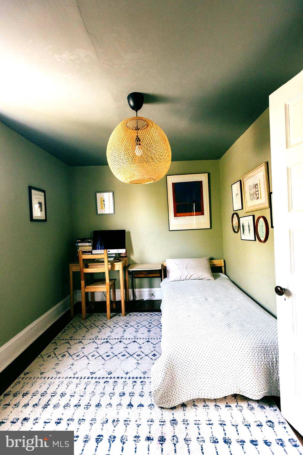 JENKINTOWN - Residential