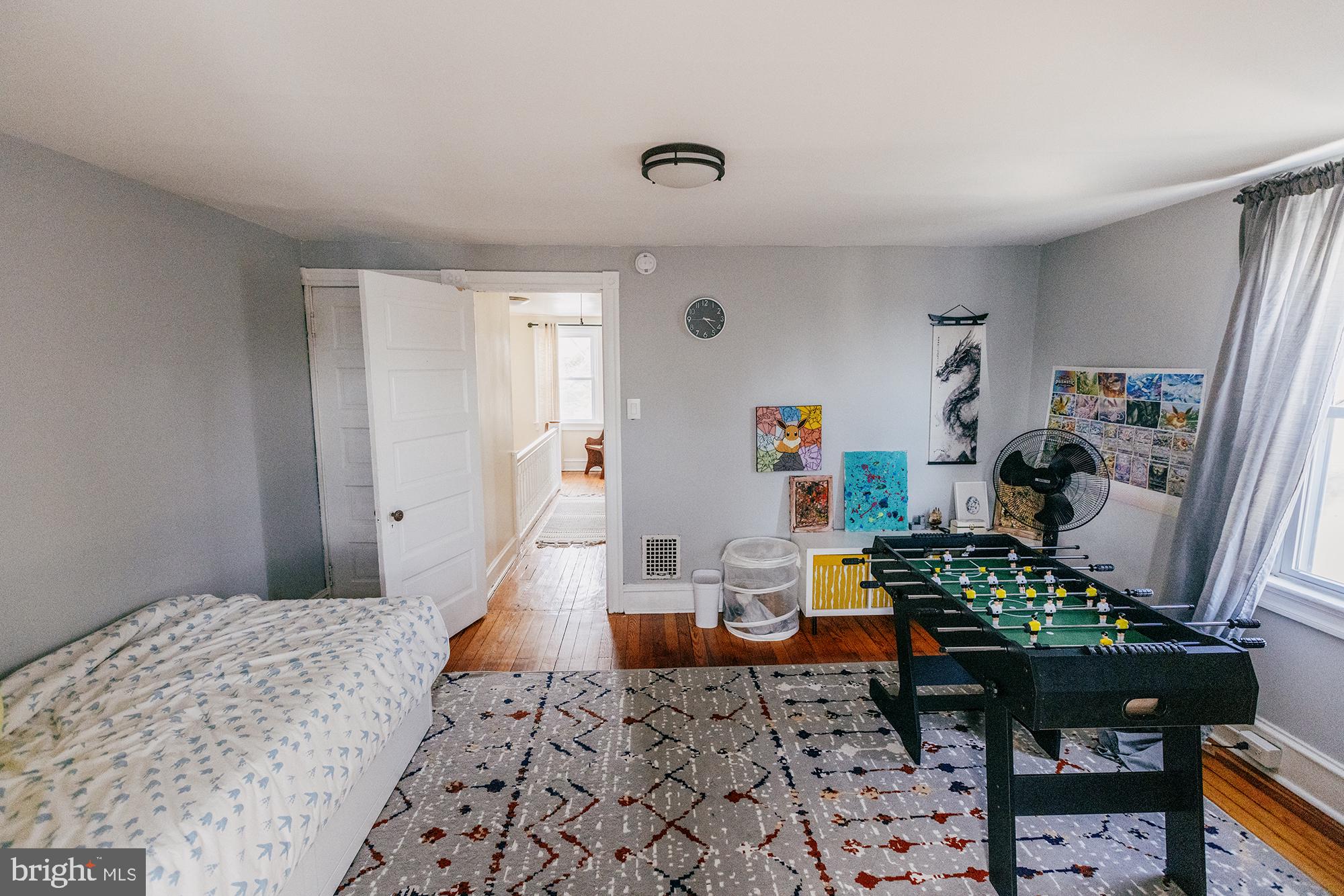 JENKINTOWN - Residential