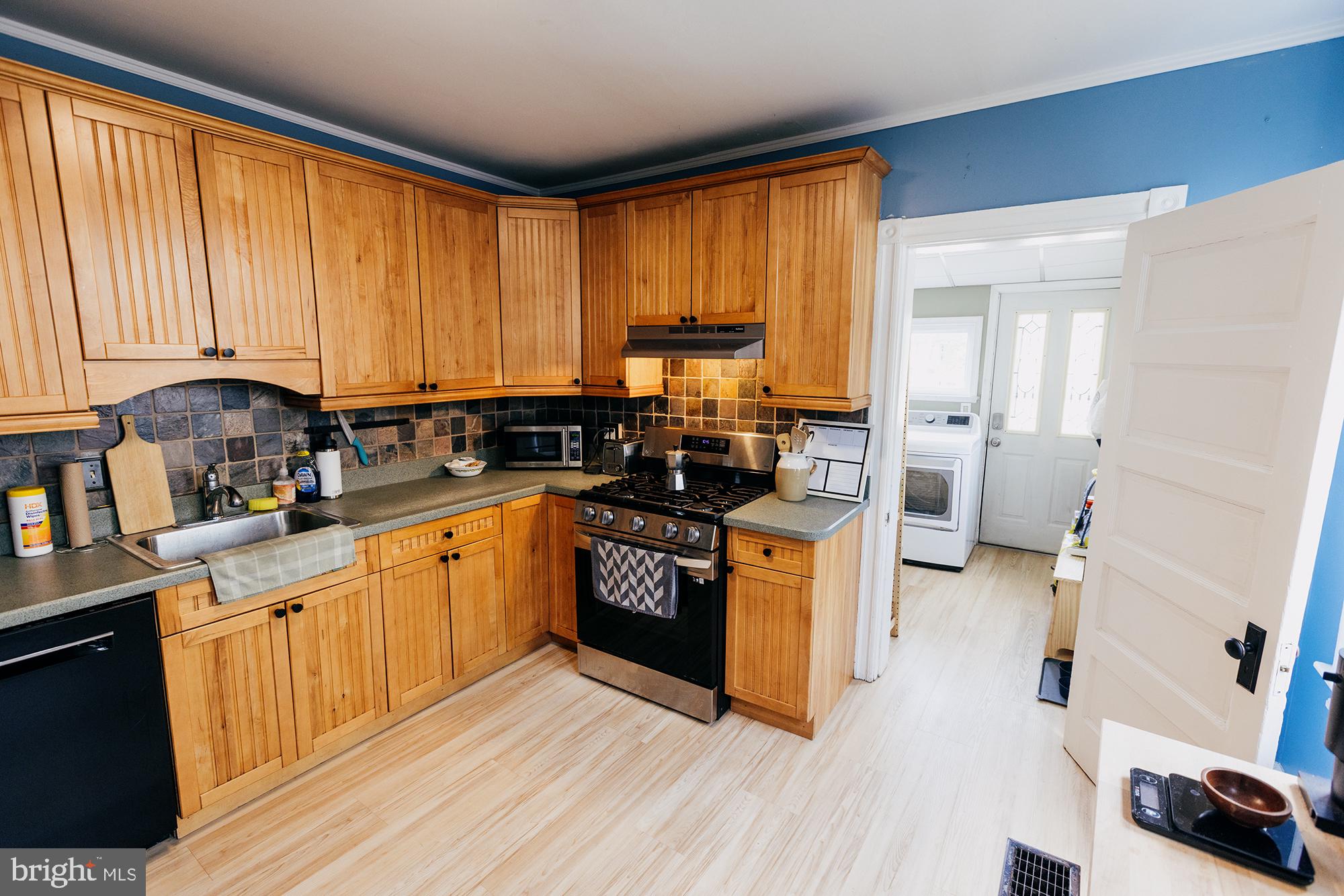 JENKINTOWN - Residential