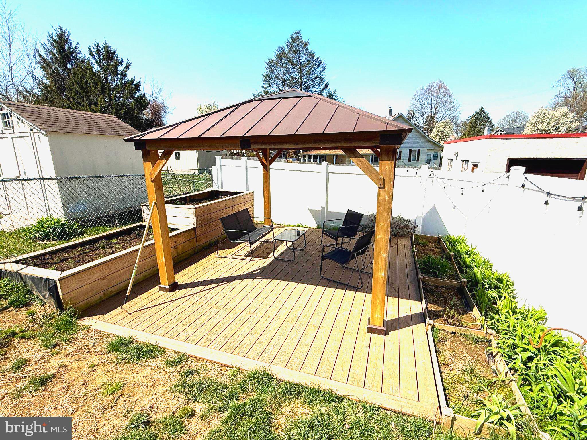 JENKINTOWN - Residential