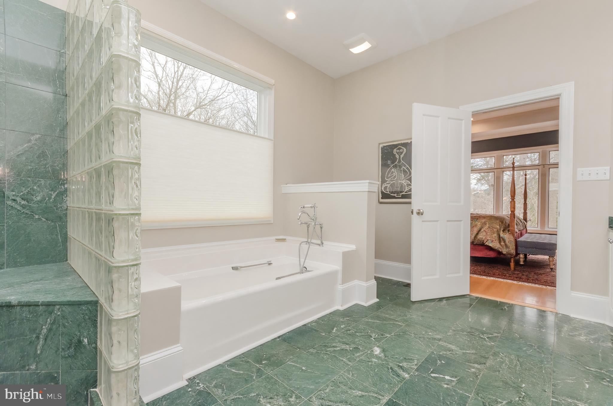 CRESS CREEK - Residential