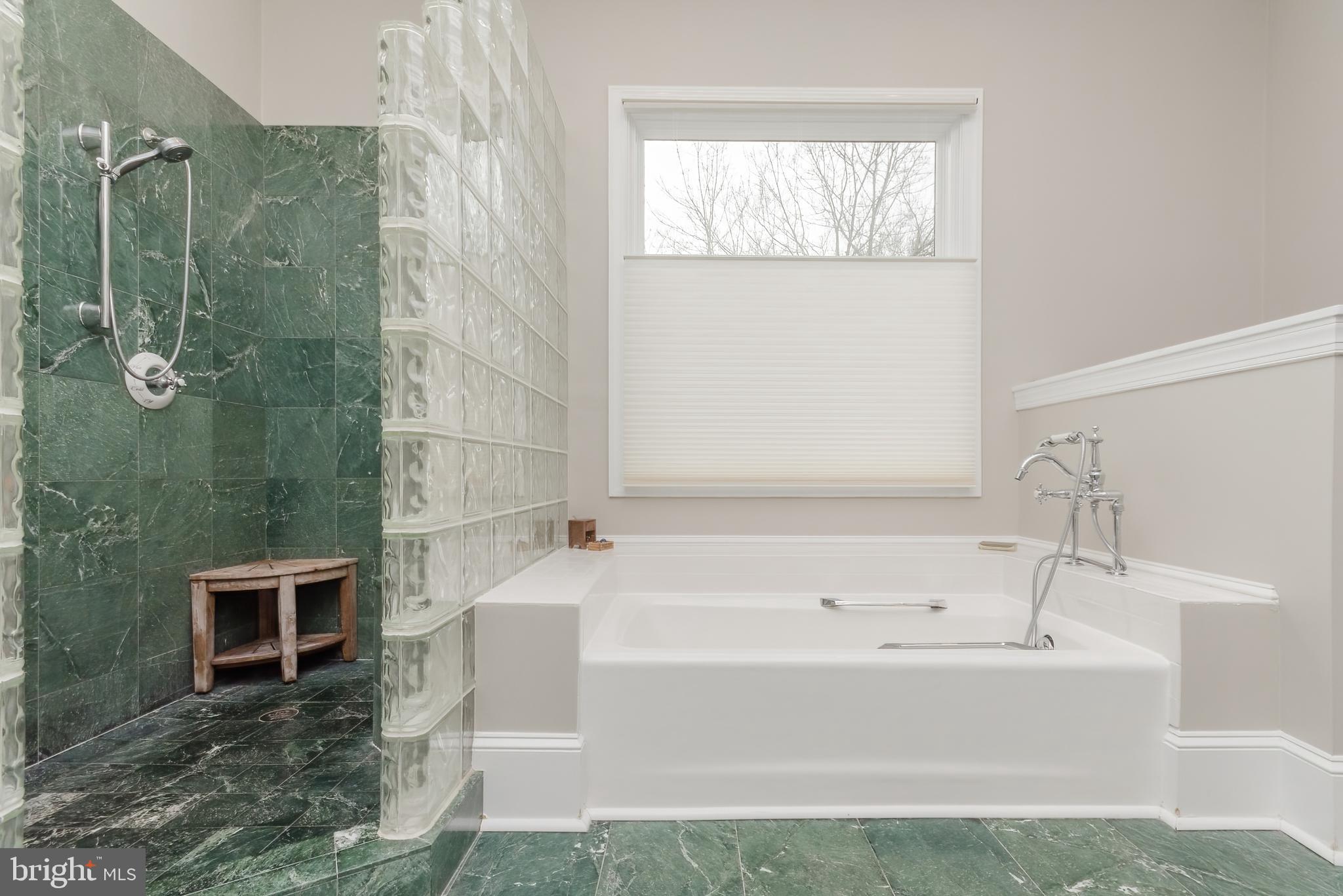 CRESS CREEK - Residential