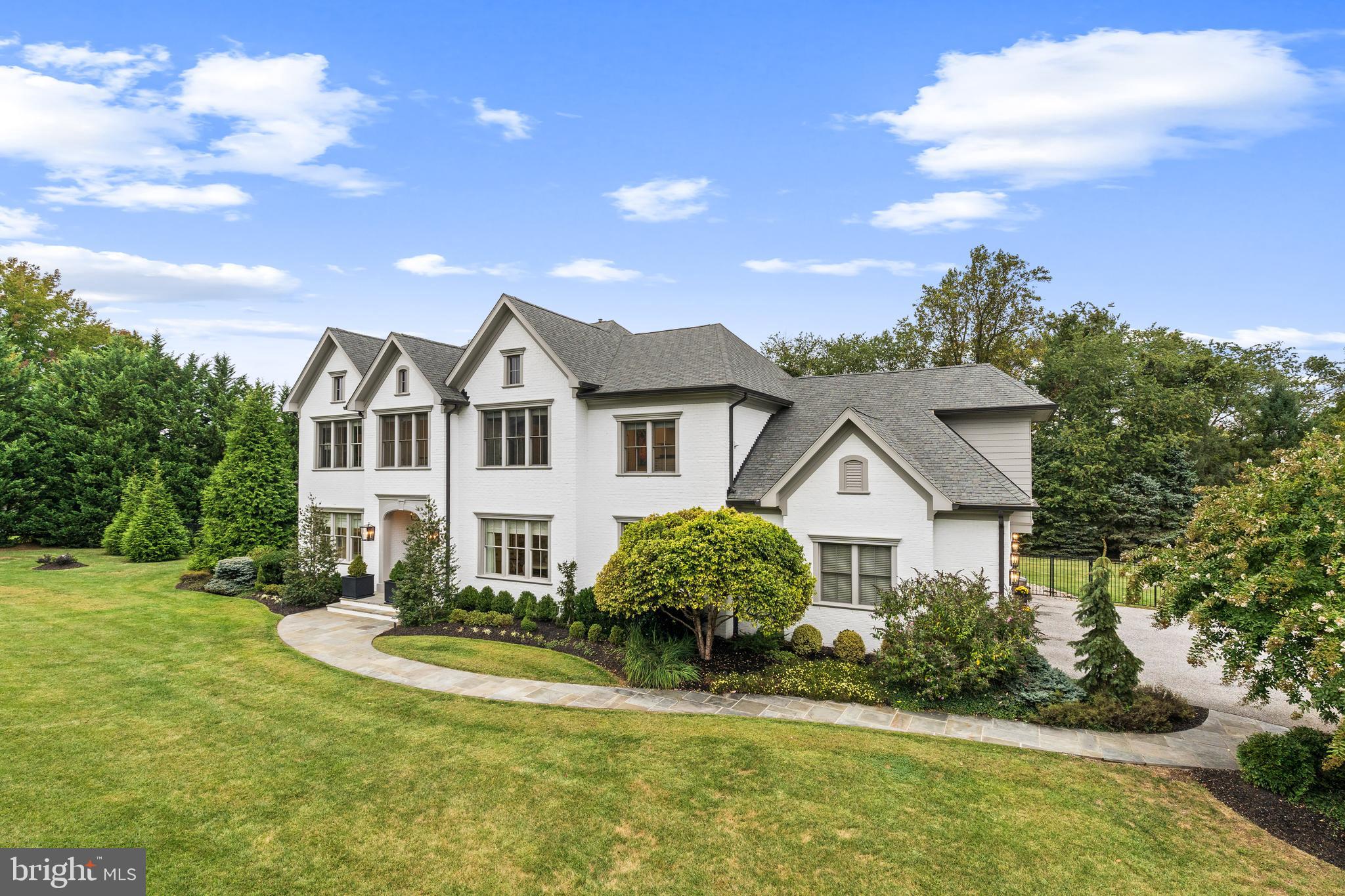 WORTHINGTON GREEN - Residential