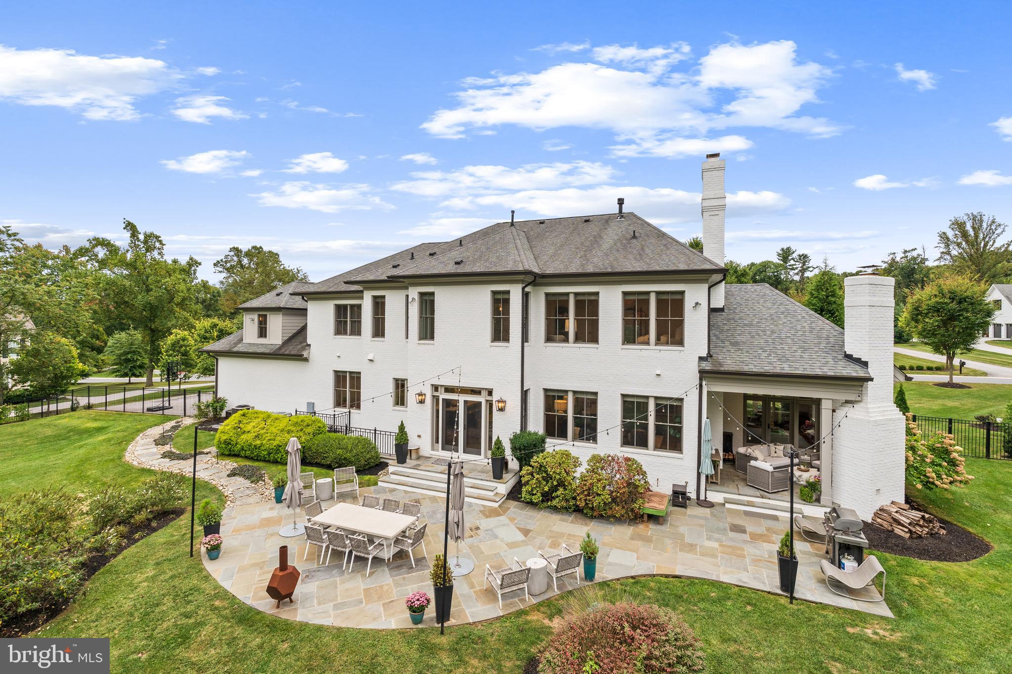 WORTHINGTON GREEN - Residential