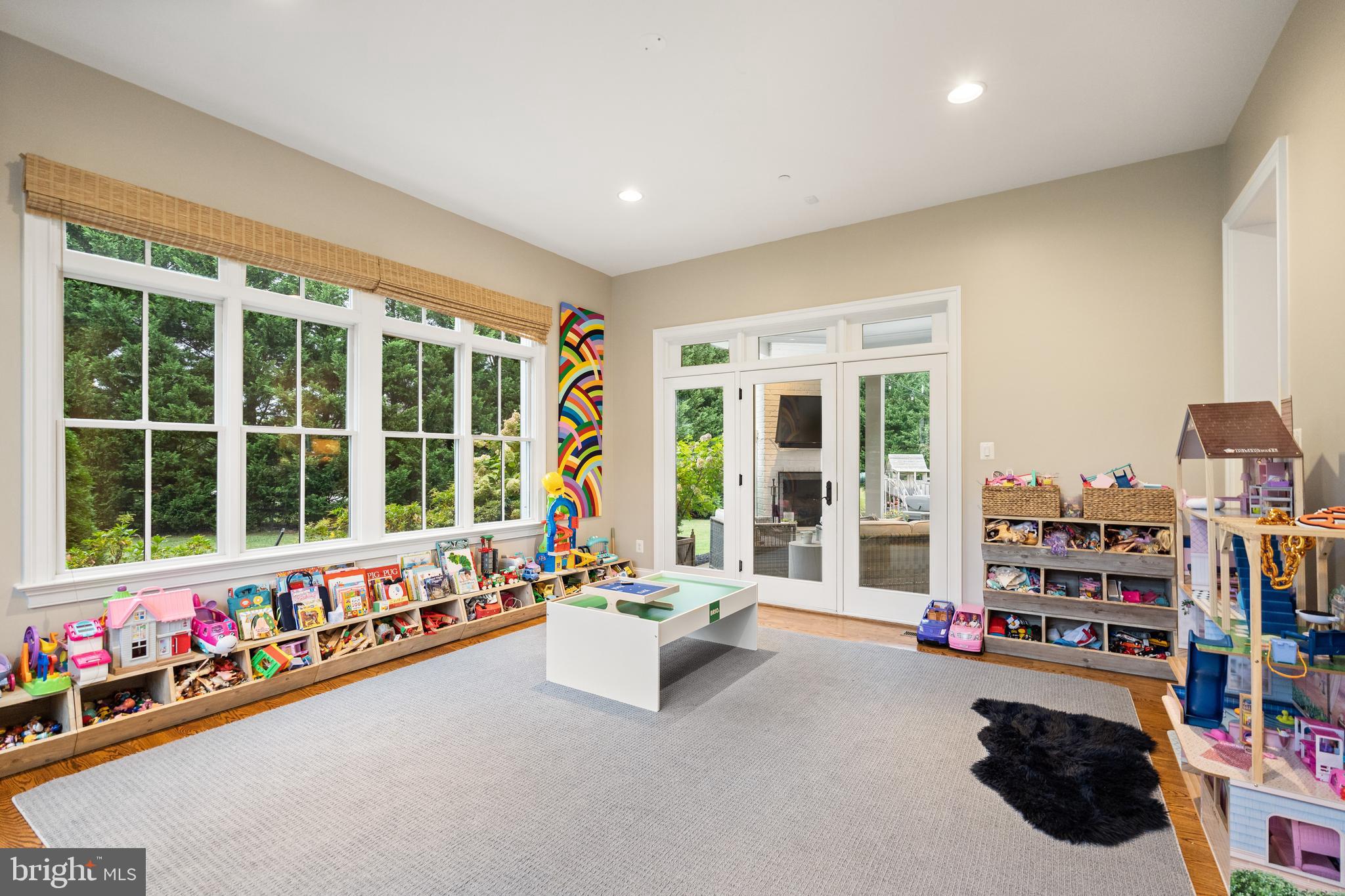 WORTHINGTON GREEN - Residential