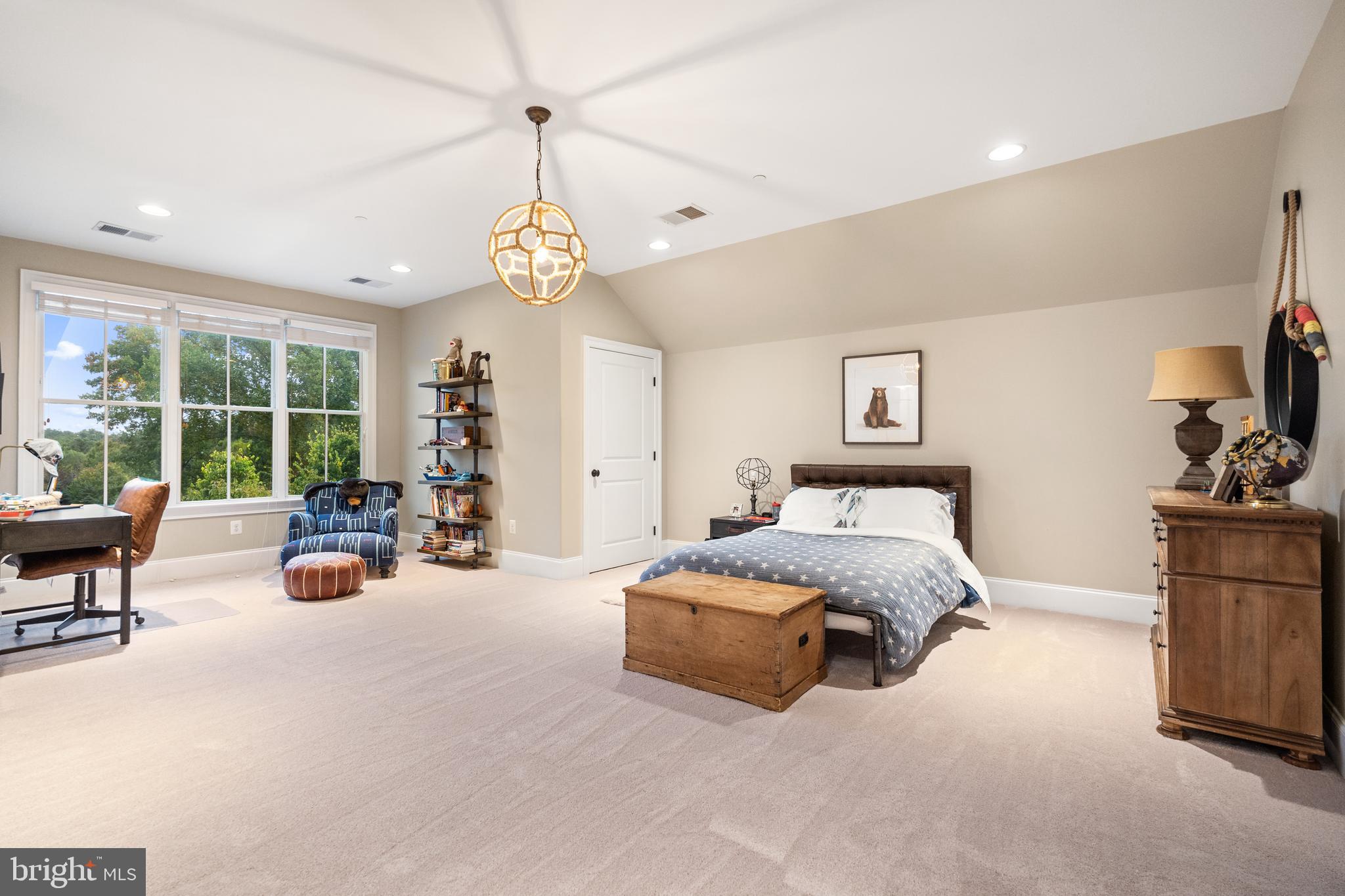 WORTHINGTON GREEN - Residential