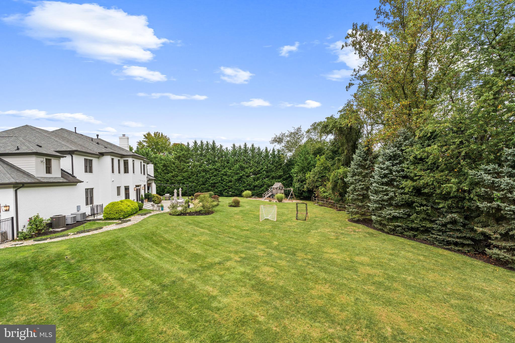 WORTHINGTON GREEN - Residential