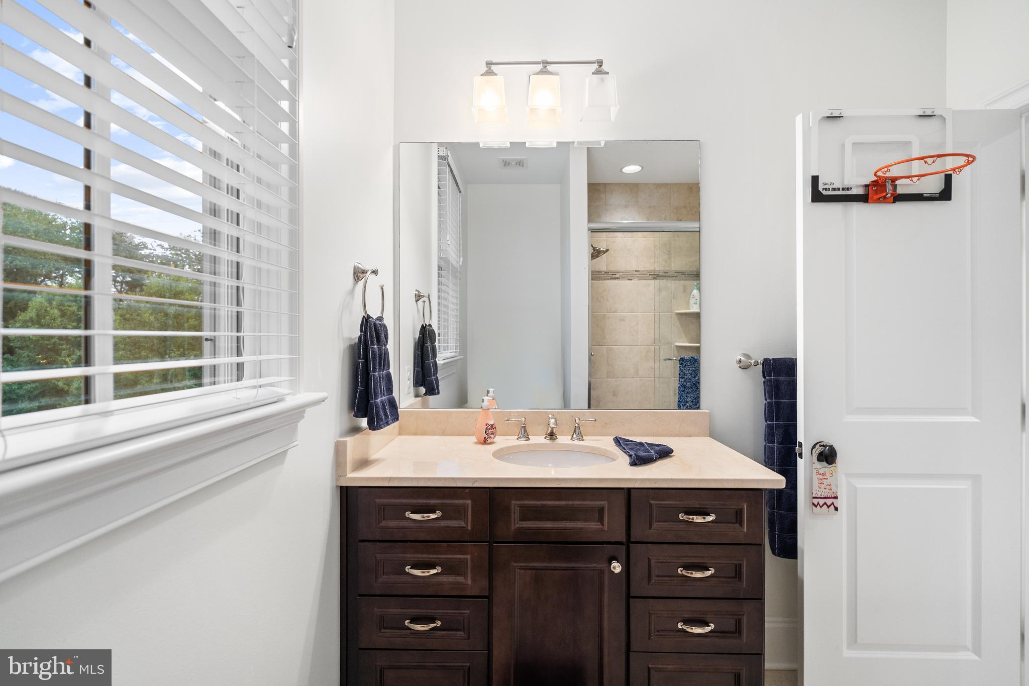 WORTHINGTON GREEN - Residential