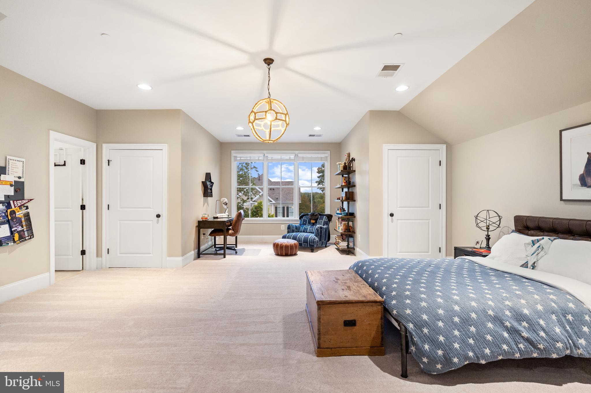 WORTHINGTON GREEN - Residential