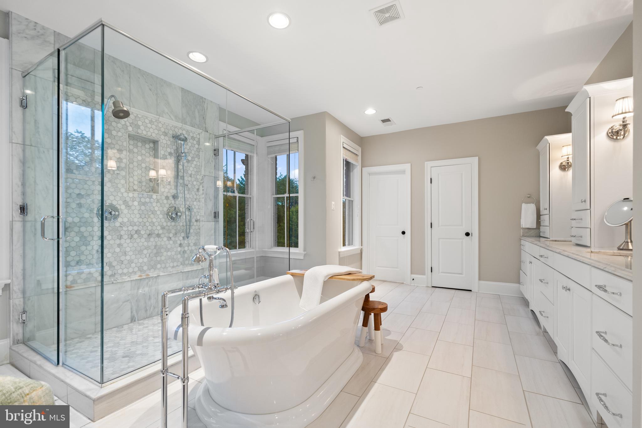 WORTHINGTON GREEN - Residential