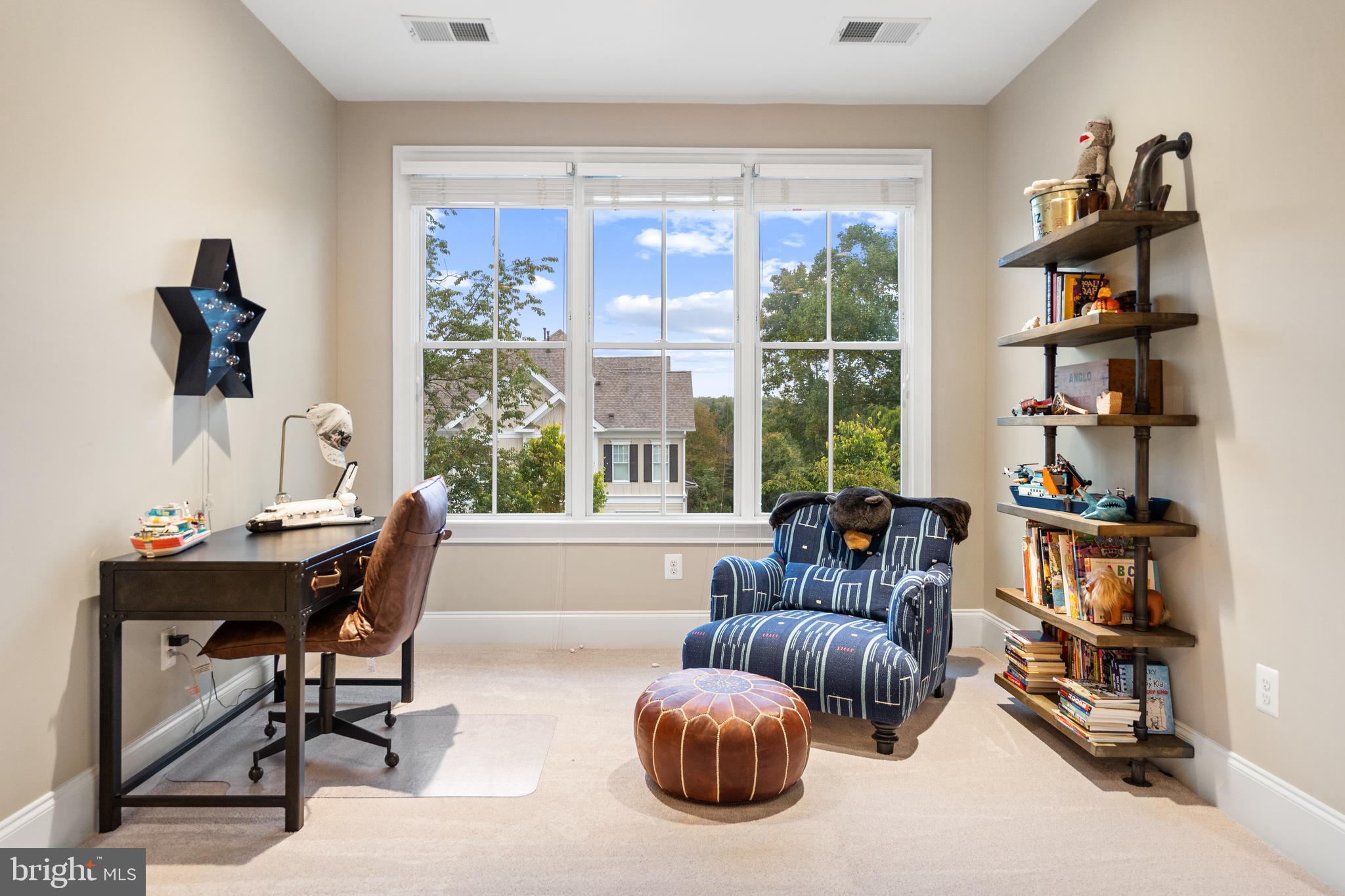 WORTHINGTON GREEN - Residential